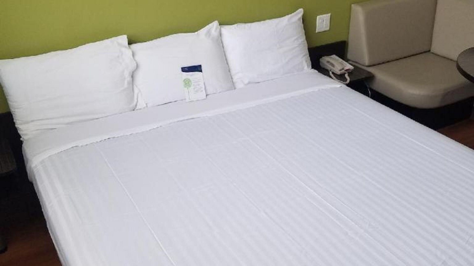 Hotel Feather Factory