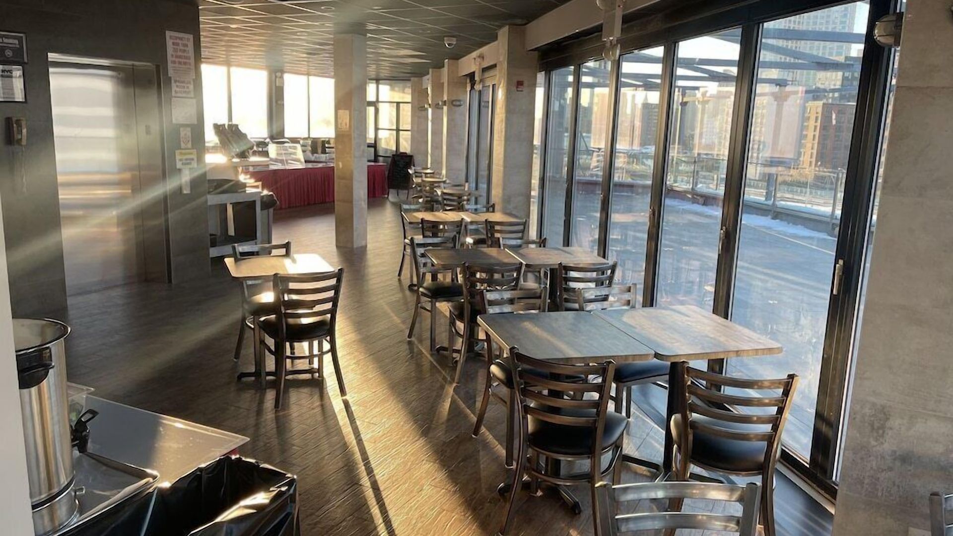 Hotel Feather Factory 3*