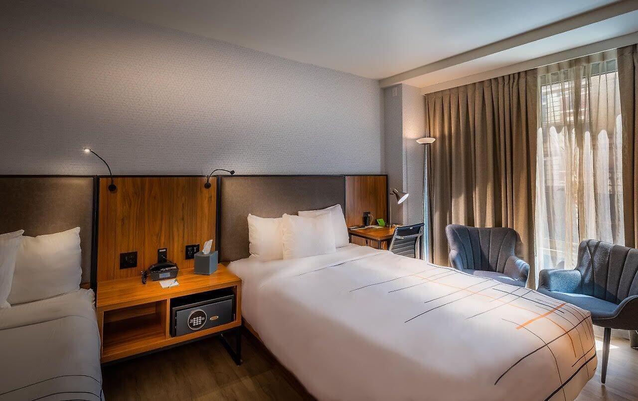 La Quinta By Wyndham Time Square South