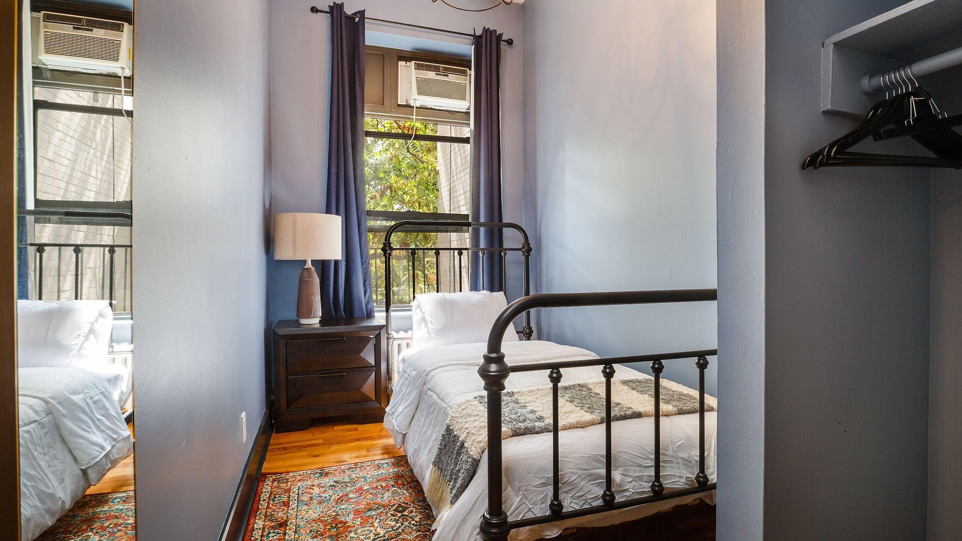 Lamartine Chelsea Hostel
