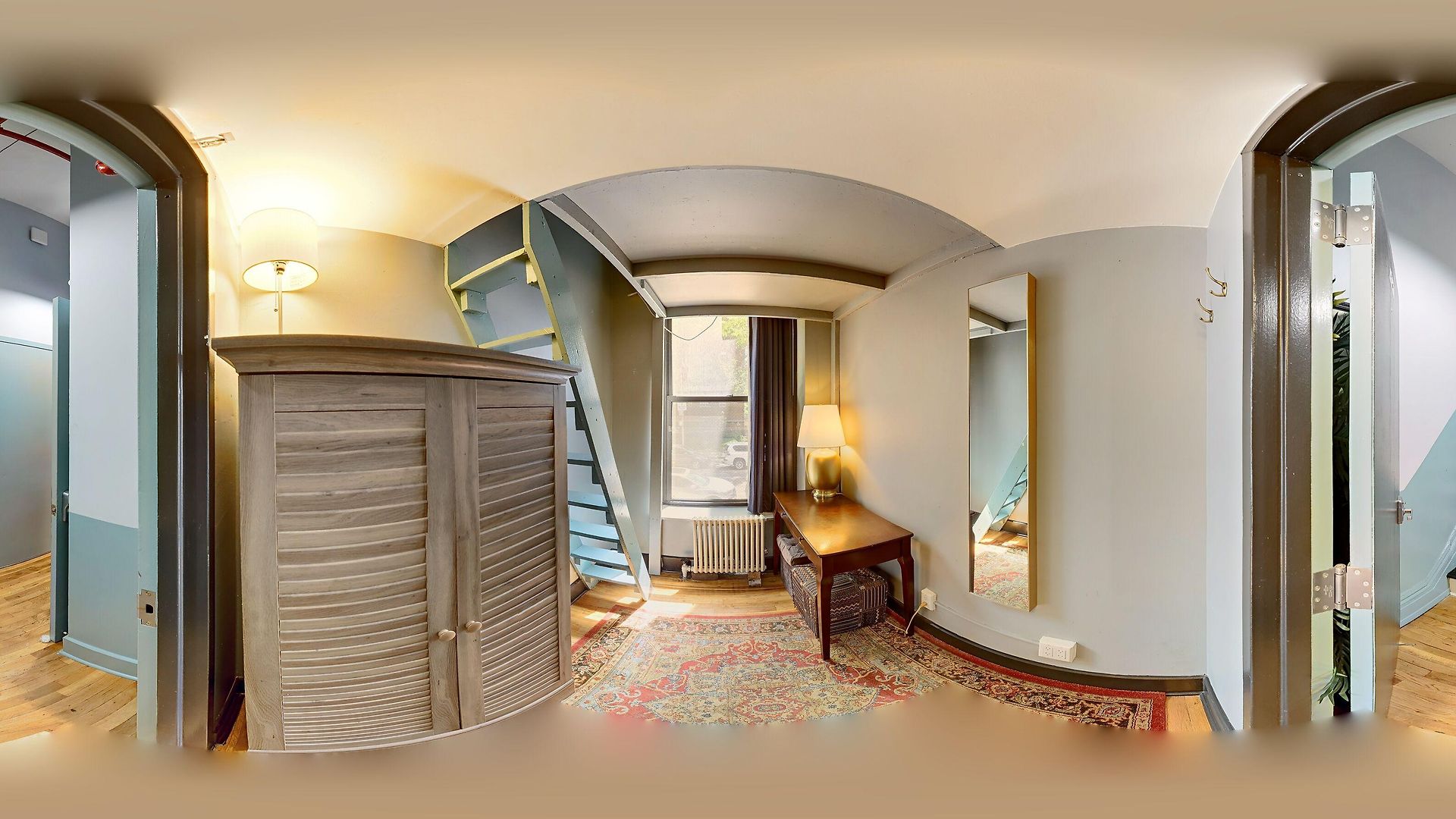 Lamartine Chelsea Hostel