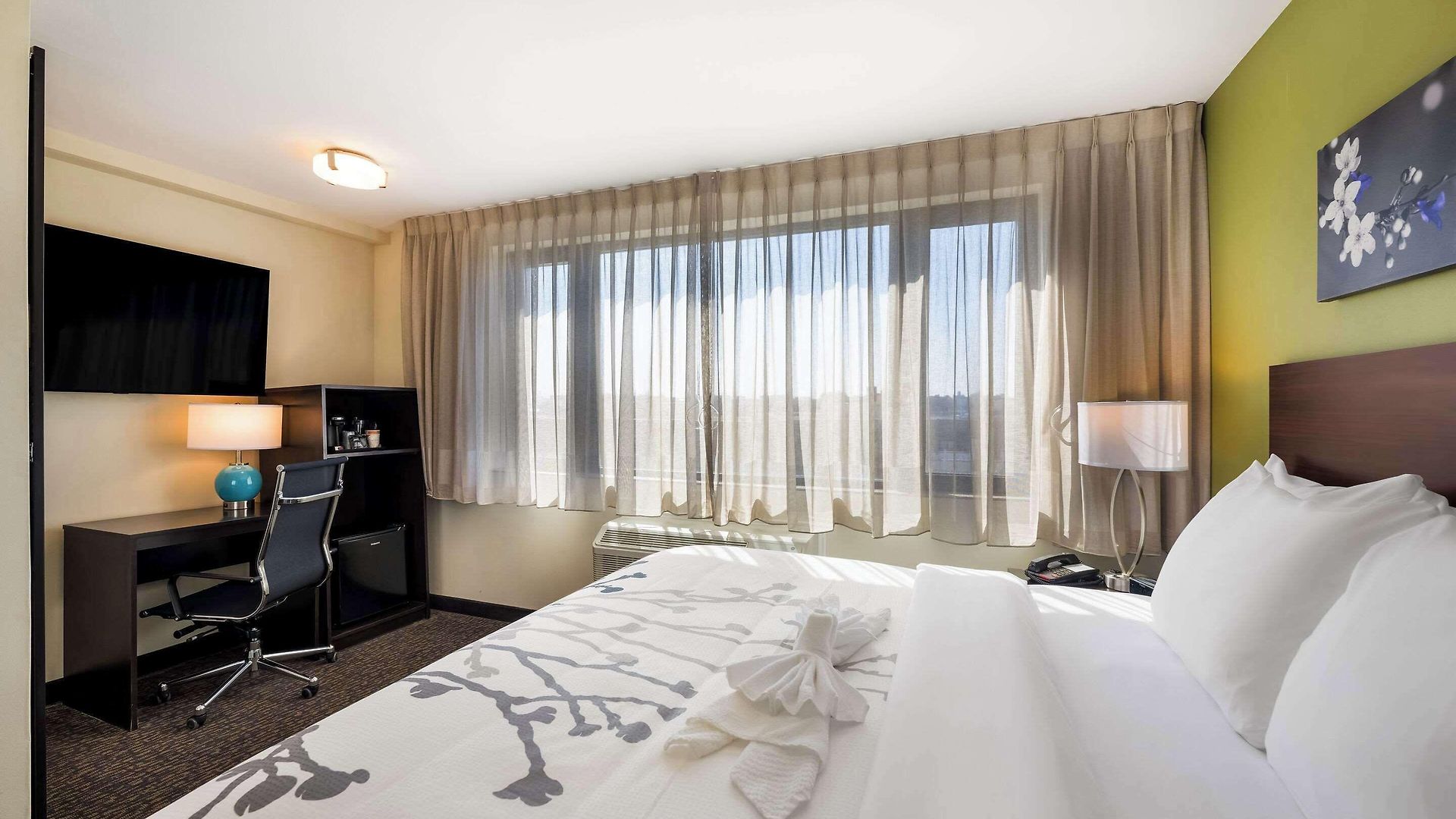 Hotel Sleep Bronx - Soundview 3*