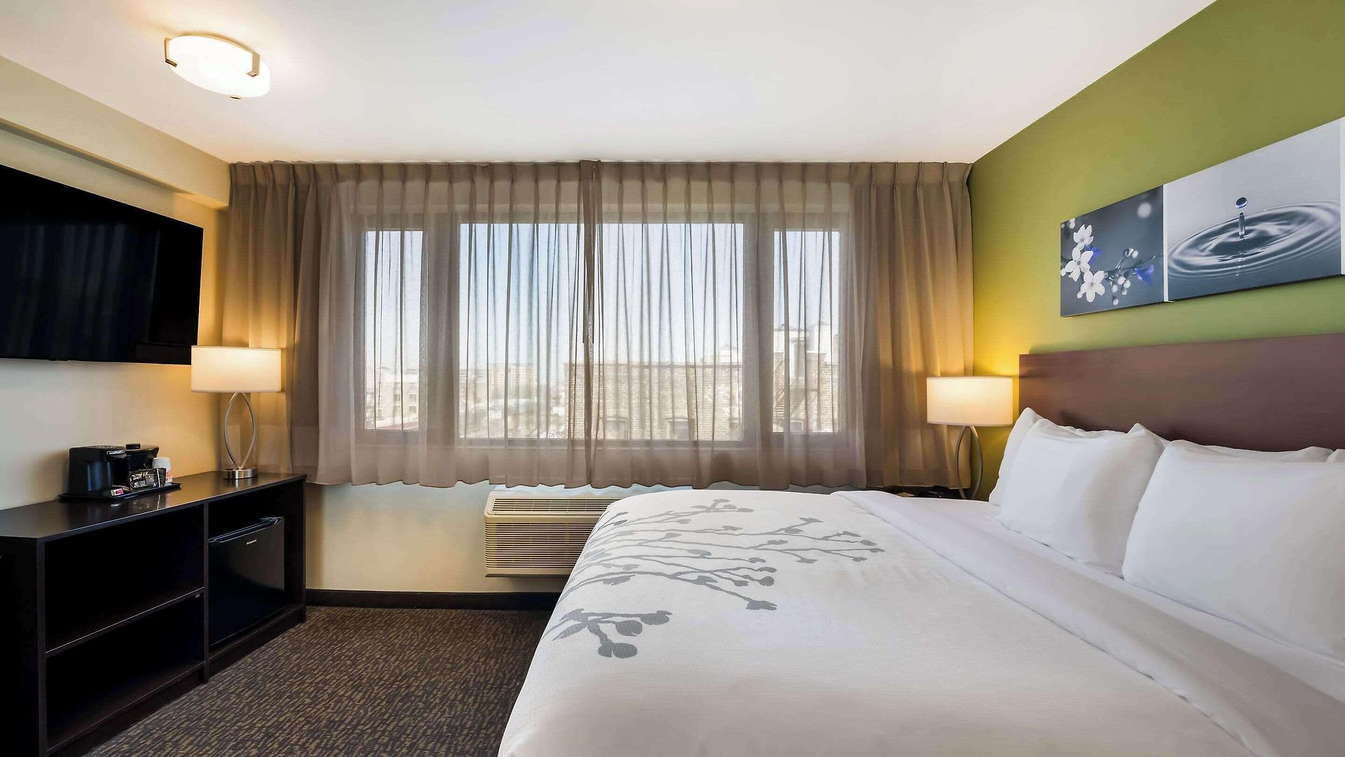 Sleep Bronx - Soundview Hotel 3*