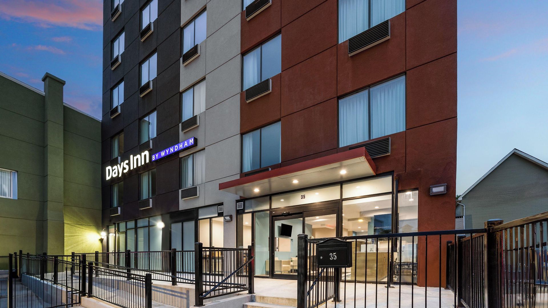 Days By Wyndham Staten Island 2* New York