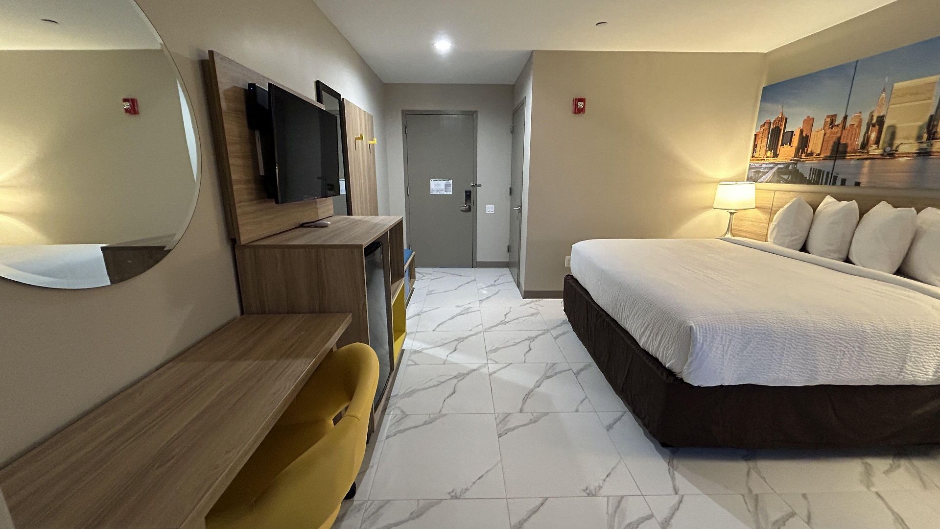 Hotel Days By Wyndham Staten Island 2*