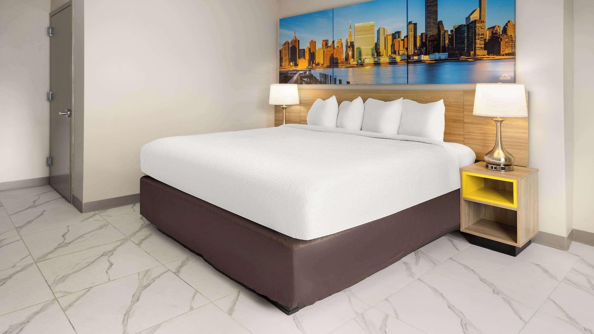 Days By Wyndham Staten Island Hotel New York