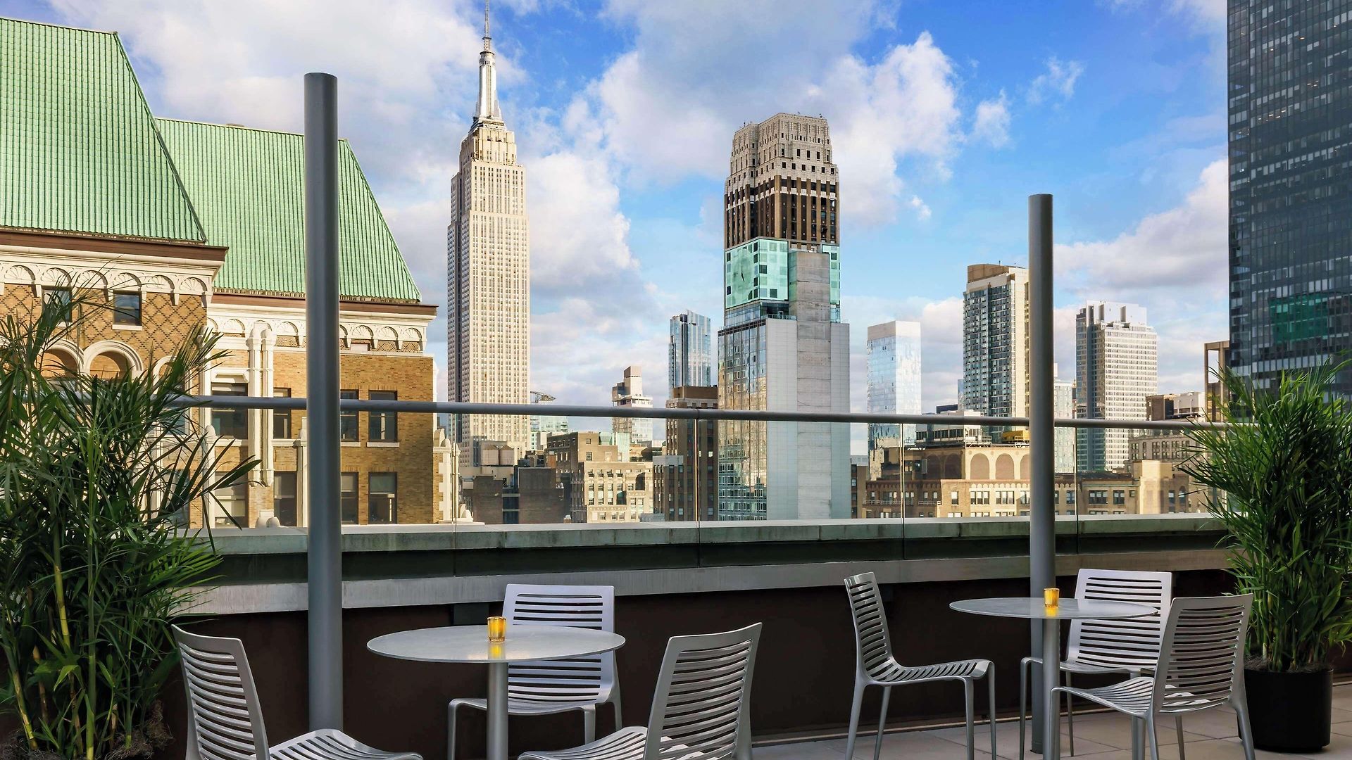 Hotel Doubletree By Hilton Times Square South 4*