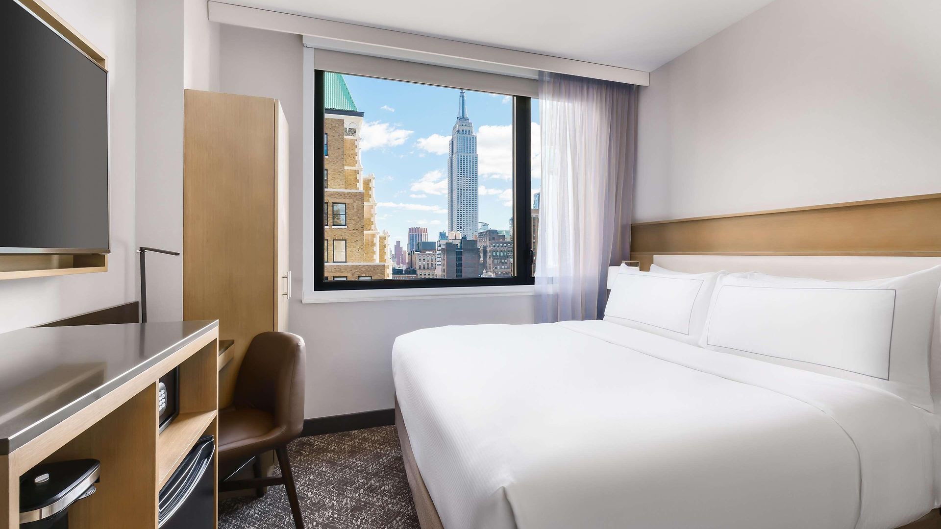 Doubletree By Hilton Times Square South 4*