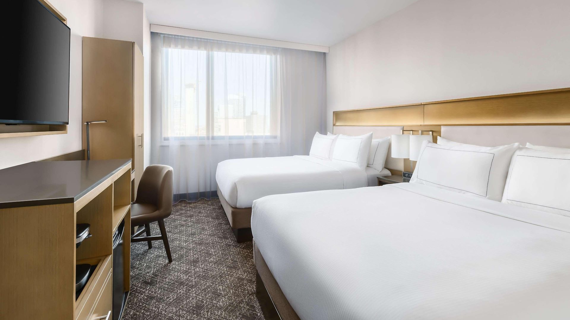 Doubletree By Hilton Times Square South Hotel