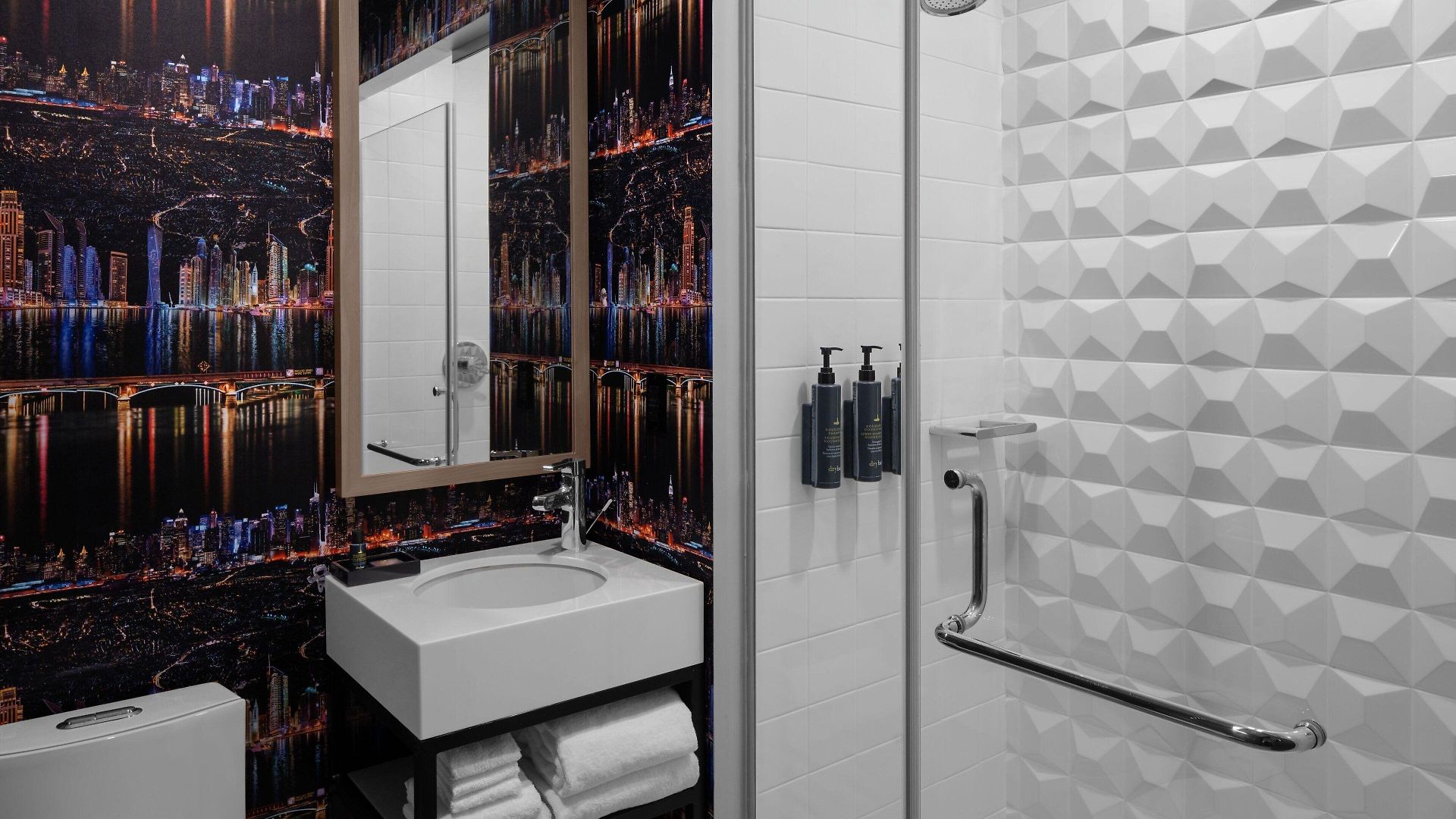 Aloft By Marriott Chelsea New York