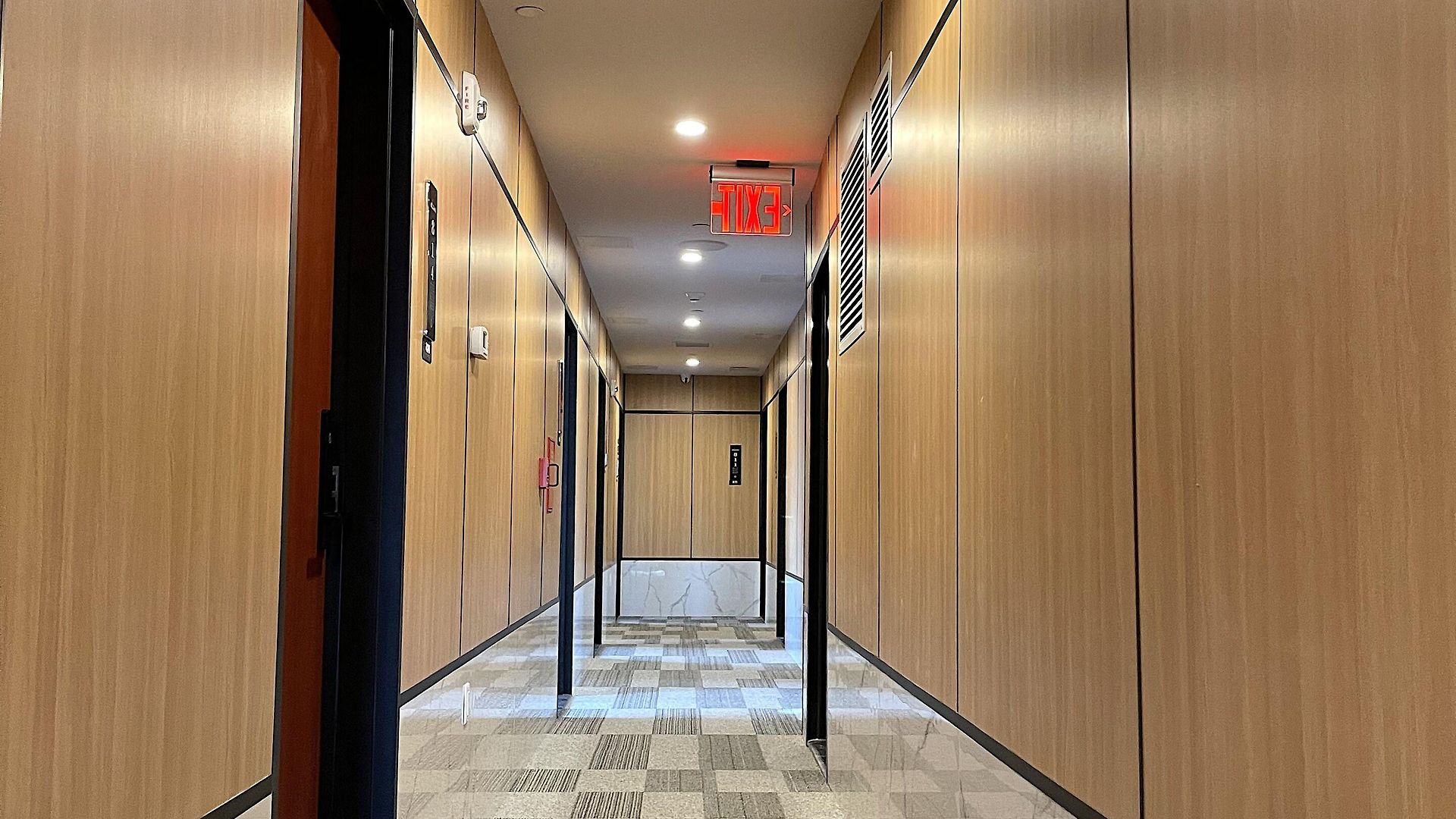 Liberty View Brooklyn Hotel 3*