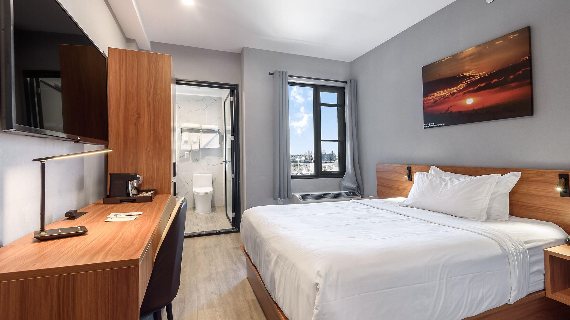 Hotel Liberty View Brooklyn 3*