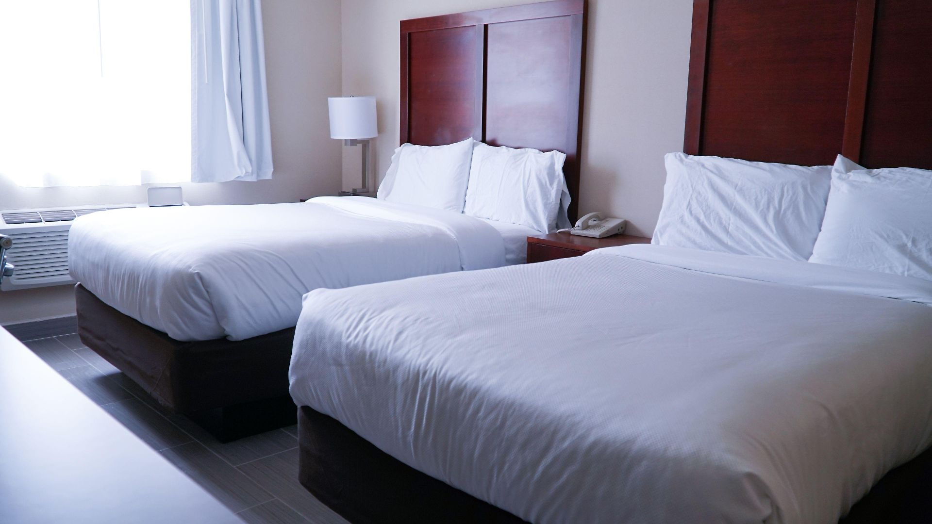 Hotel Mint Jfk Airport New York