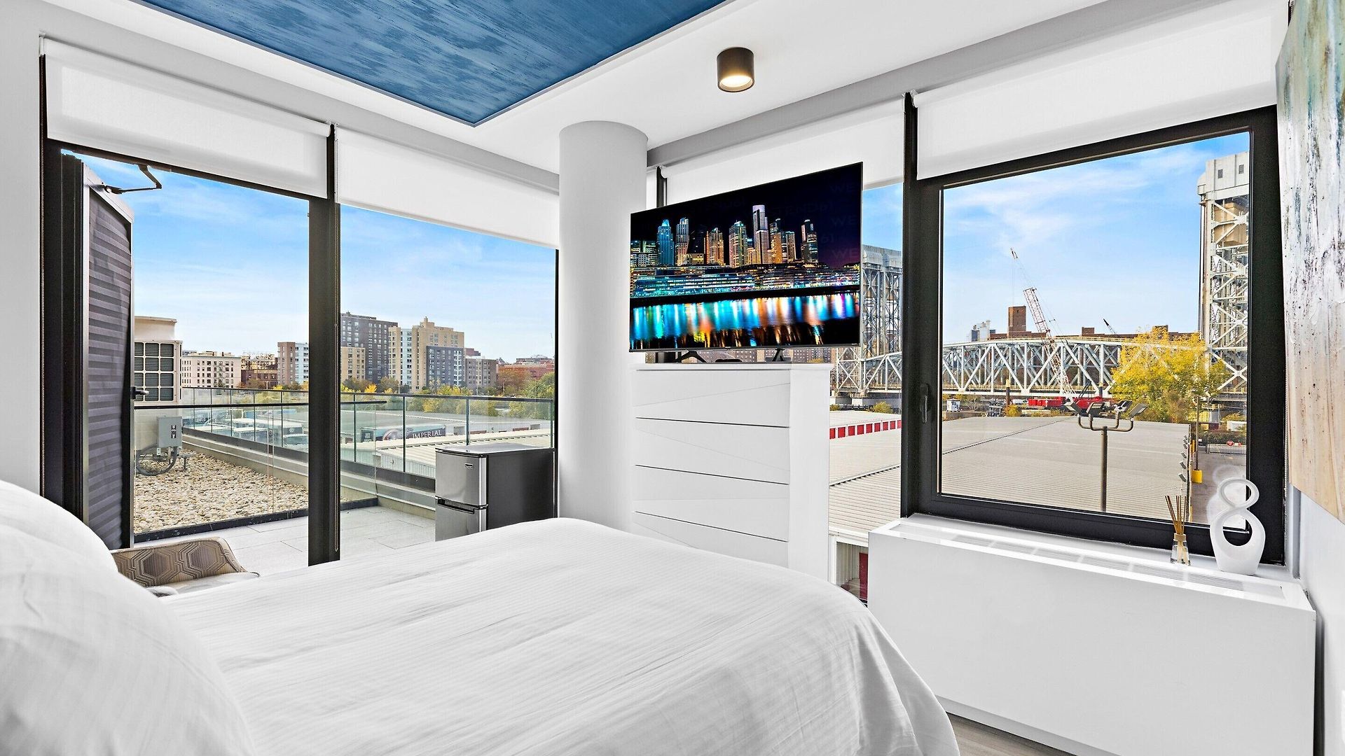 Global Luxury At The Arches Hotel