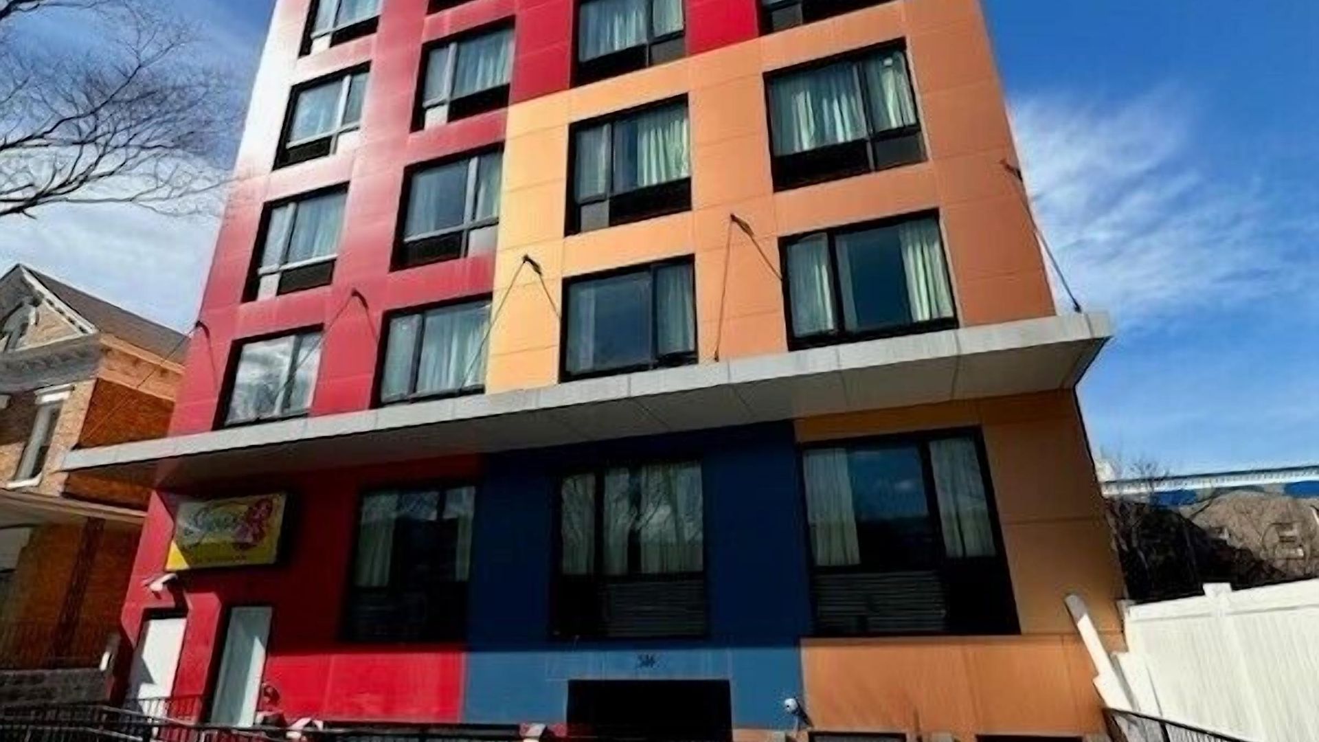 Super 8 By Wyndham Brooklyn Pennsylvania Ave Hotel 2*