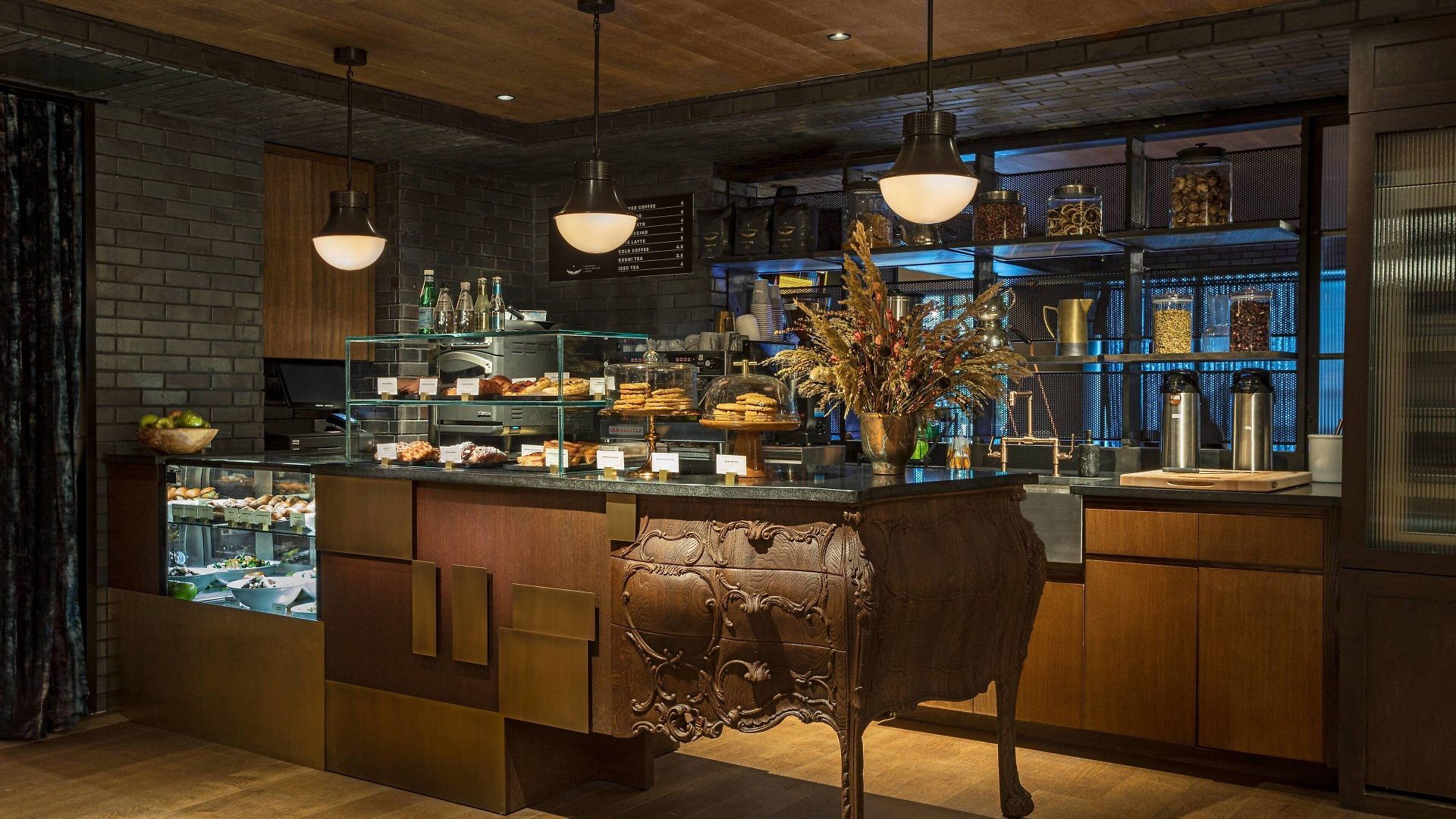 Moxy Nyc East Village Hotel