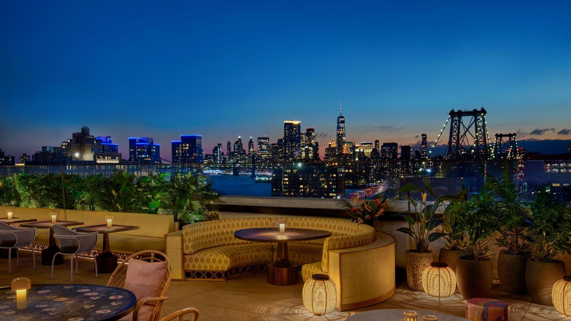 Moxy Brooklyn Williamsburg Hotel 3*