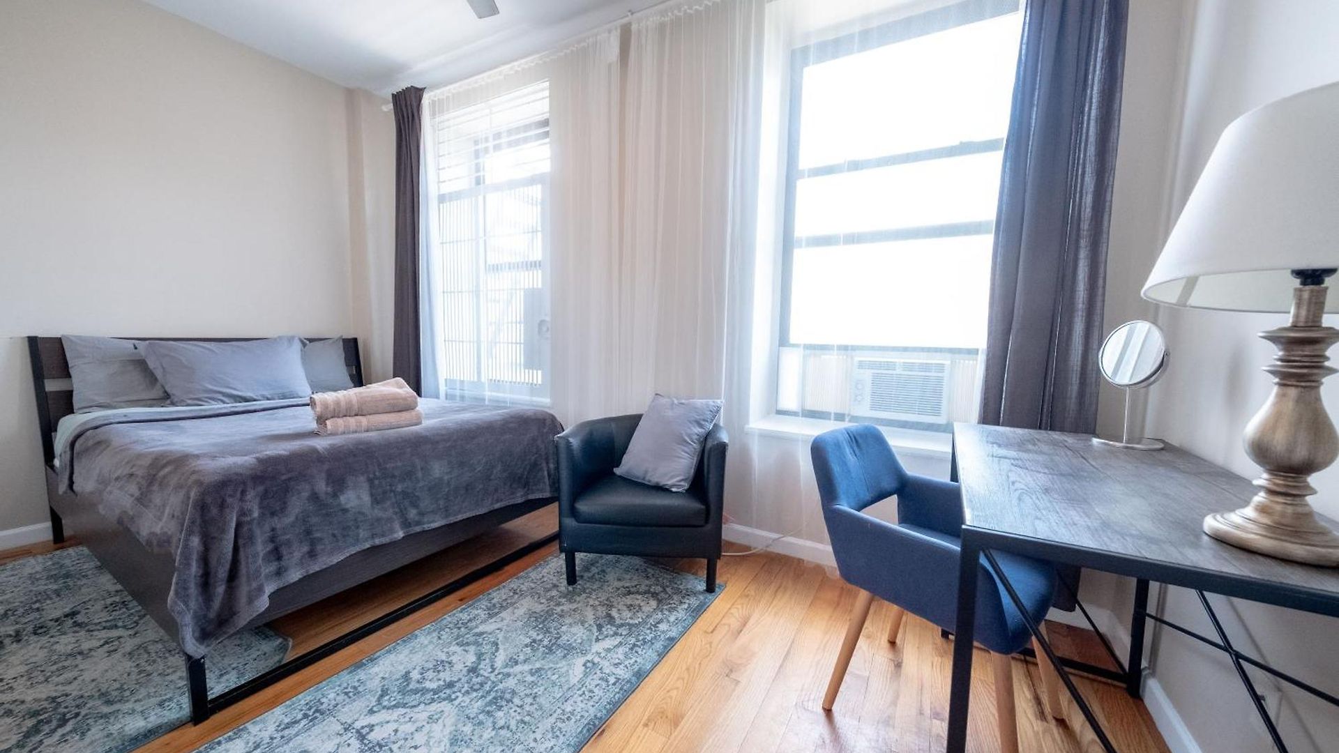 Apartment 3br Two Blocks To Park Elevator, Laundry, Virtual Doorman