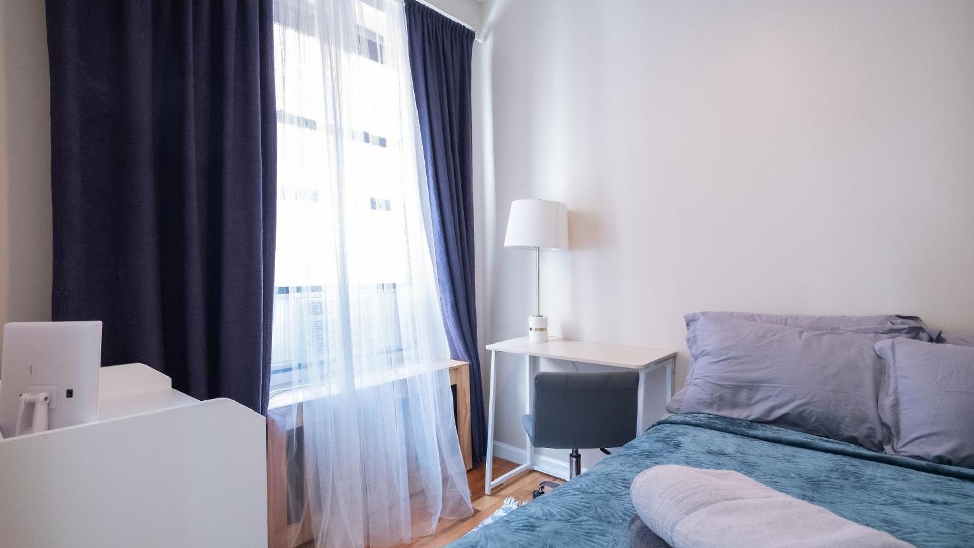 3br Two Blocks To Park Elevator, Laundry, Virtual Doorman * New York