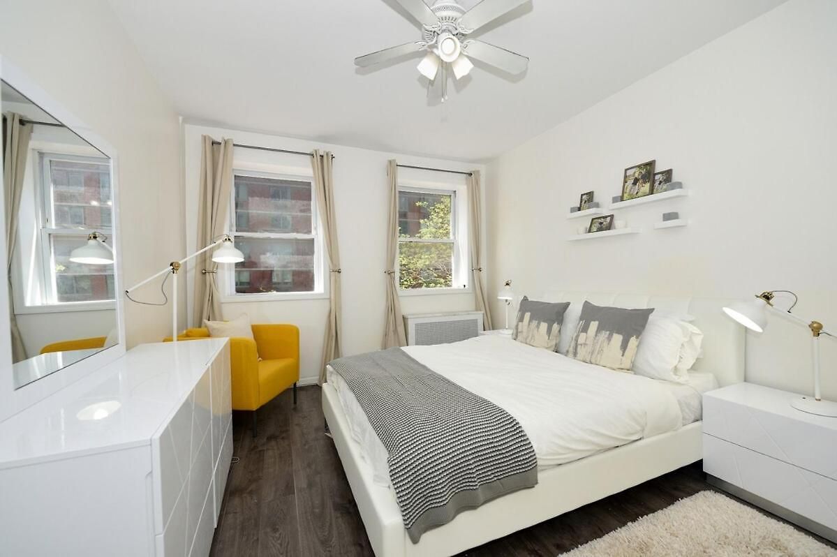 Amazing 4 Bedroom 1 Bth Laundry Dishwasher, June To Aug 90 Days Required Apartment New York