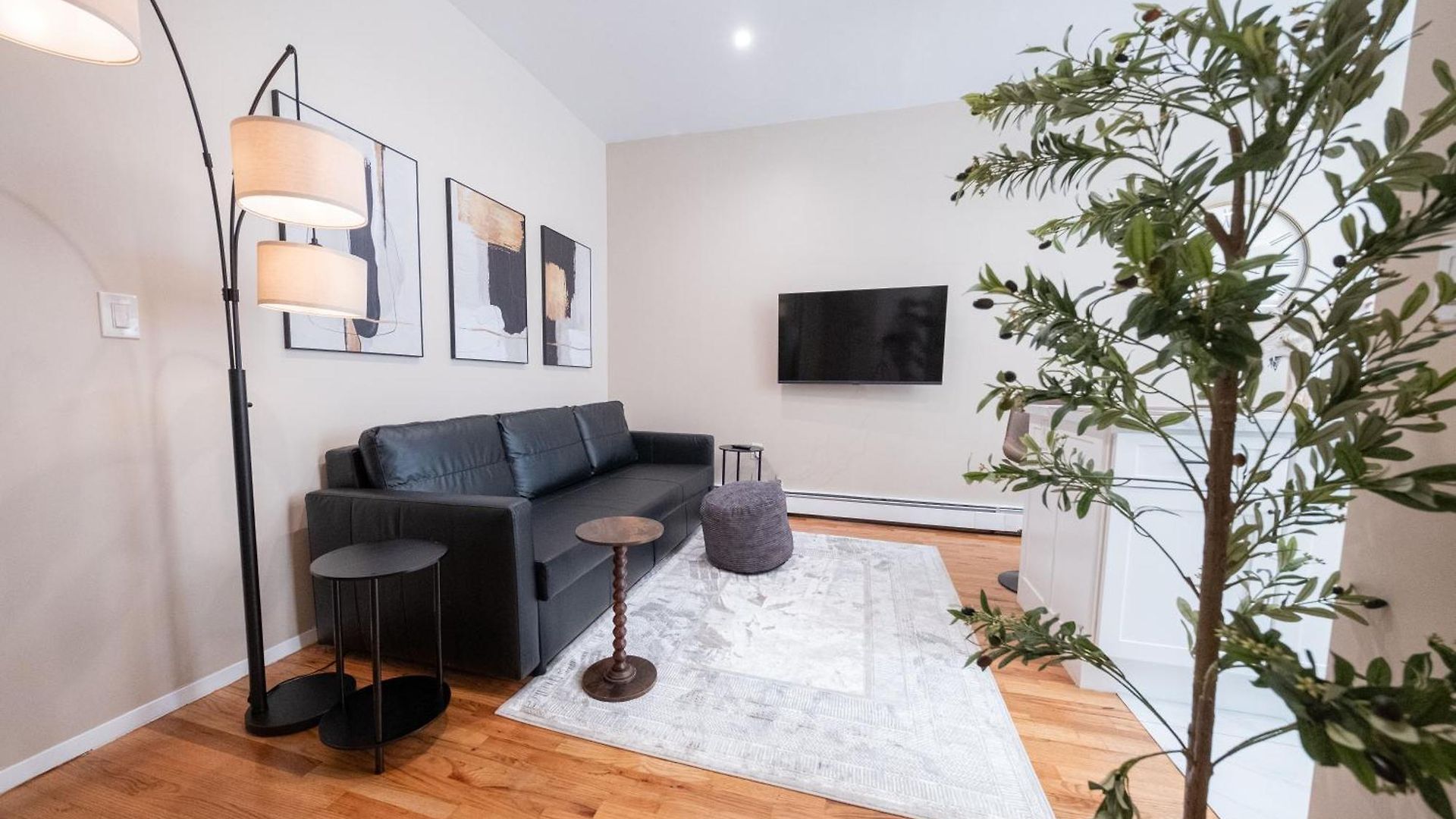 Apartment Sunlit 2br Park North Elevator & Laundry New York