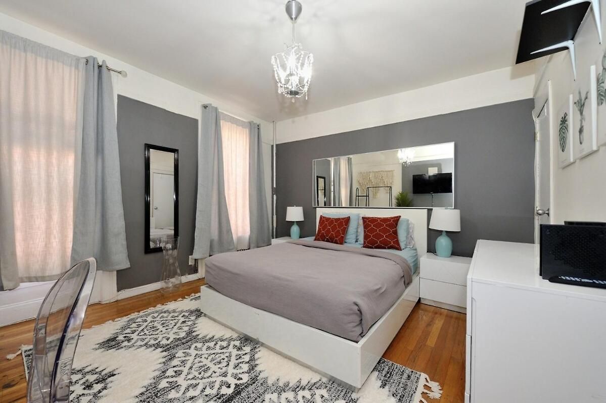 Furnished 2 Bedroom In Lennox Hill, June To Aug 90 Days Required * New York