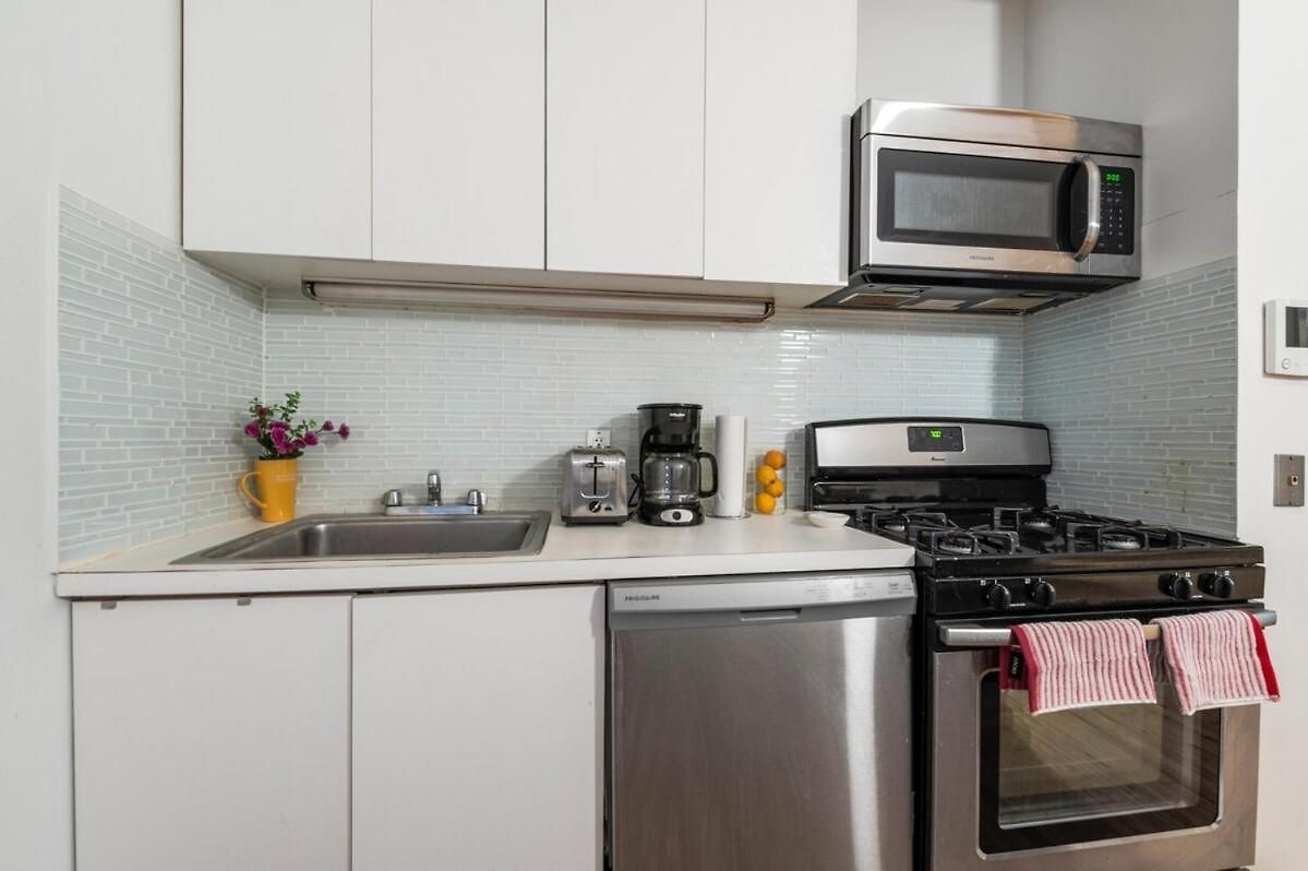 Xl Prime Tribeca Furnished Loft, June To Aug 90 Days Required * New York
