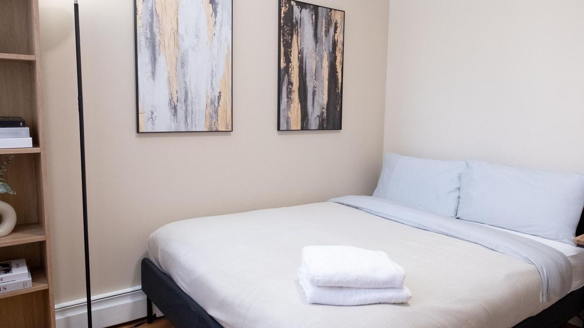 Sunlit 2br Park North Elevator & Laundry *