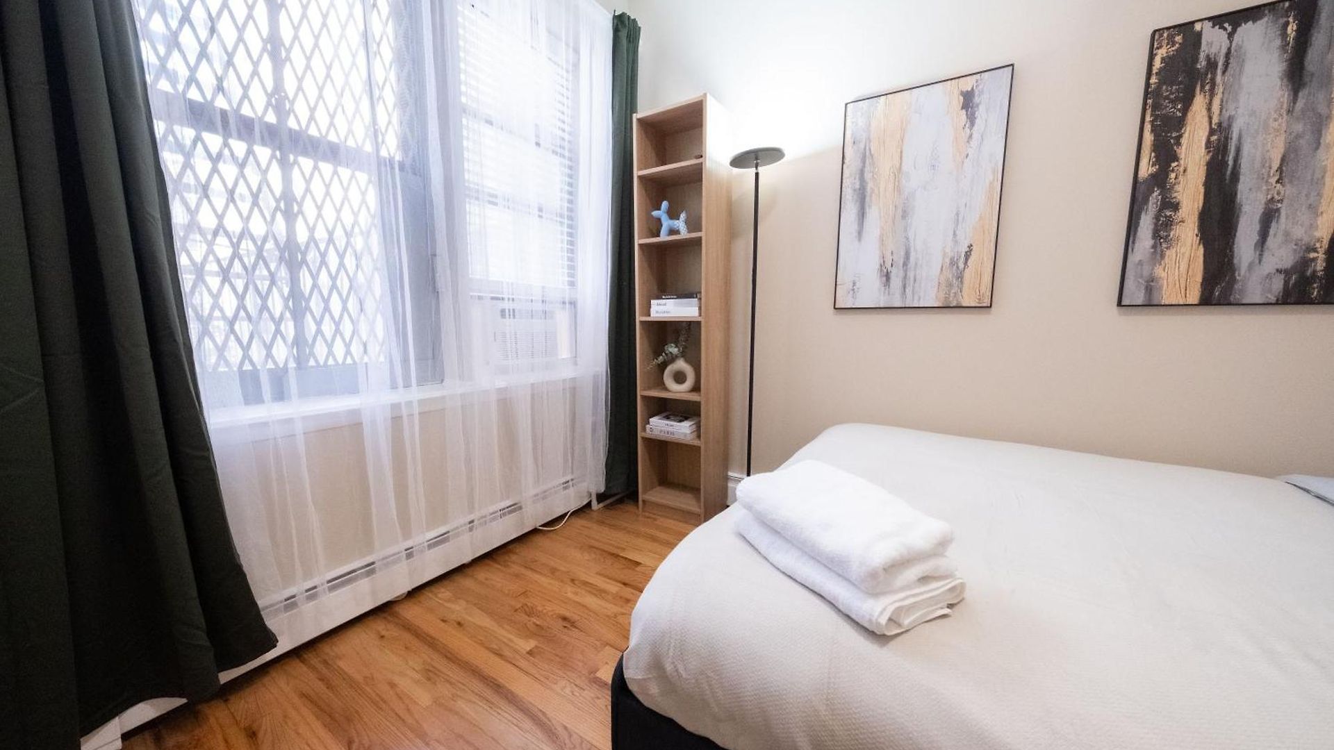 Apartment Sunlit 2br Park North Elevator & Laundry