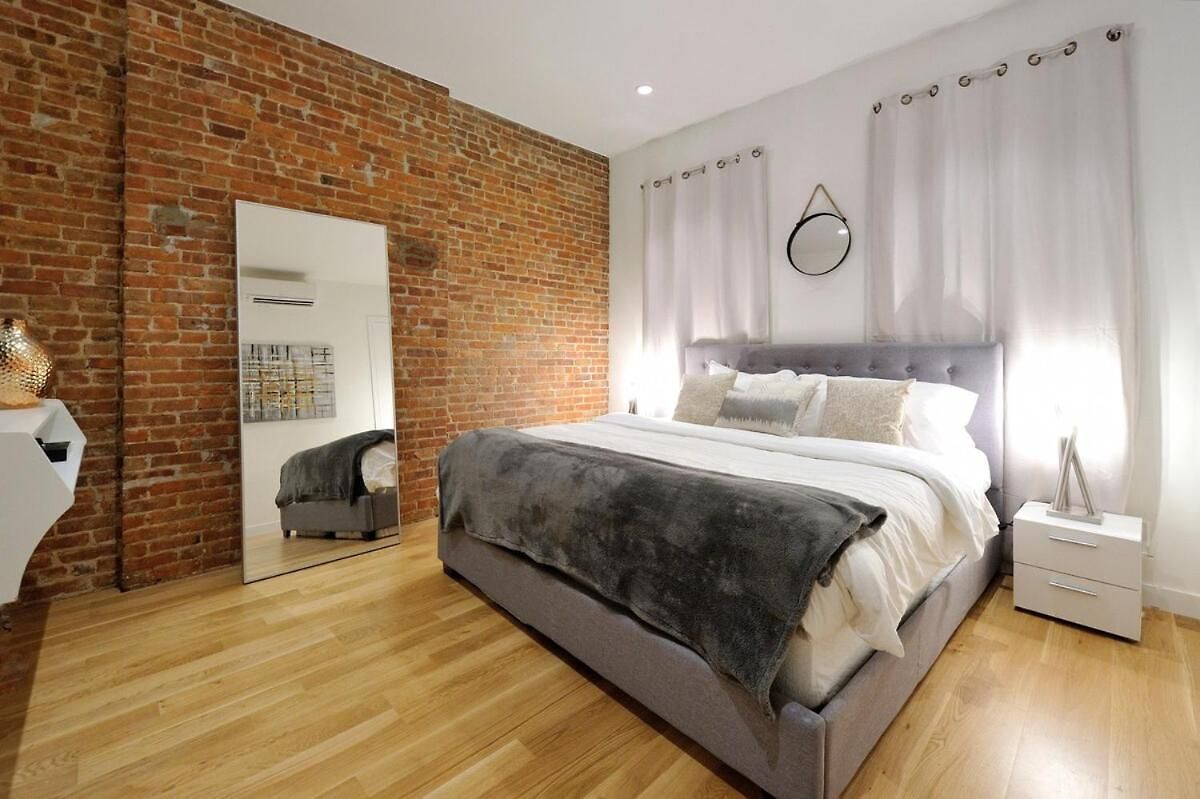 Spacious 2br 2ba With Rooftop Walk To Times Square, June To Aug 90 Days Required Apartment New York