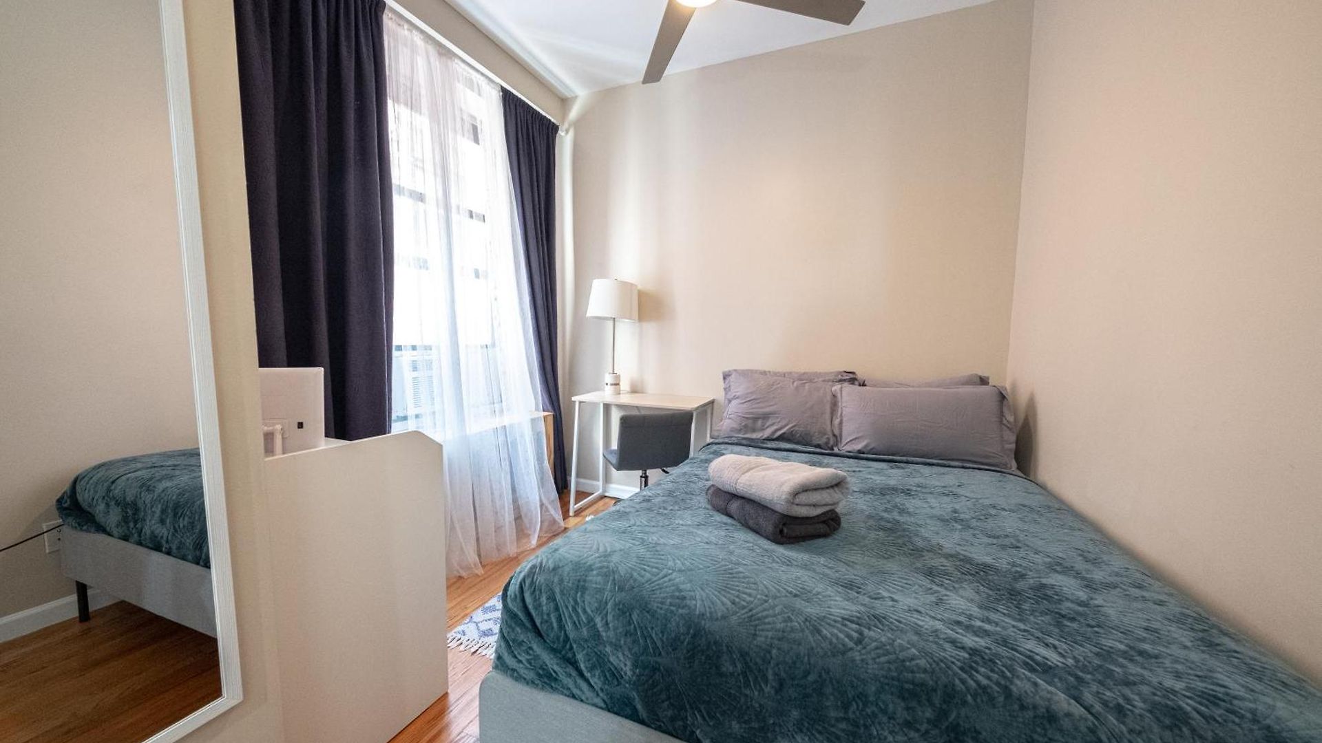 Apartment 3br Two Blocks To Park Elevator, Laundry, Virtual Doorman