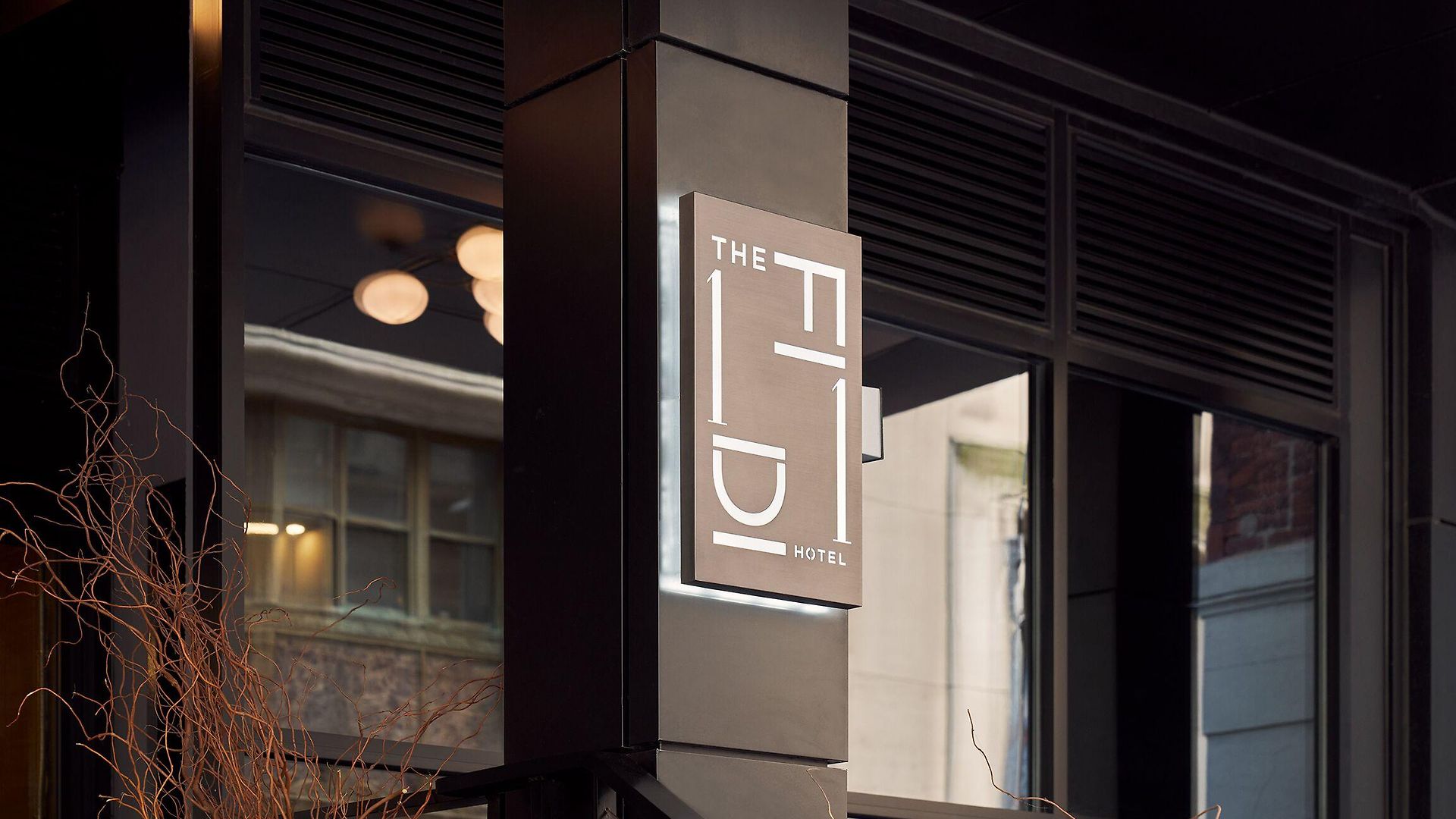 Hotel The Fidi 4*