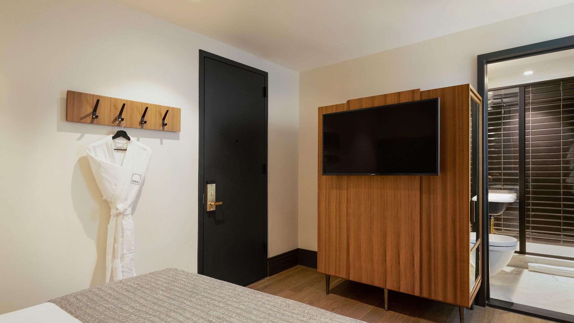 The Moore, City, A Member Of Design 4*