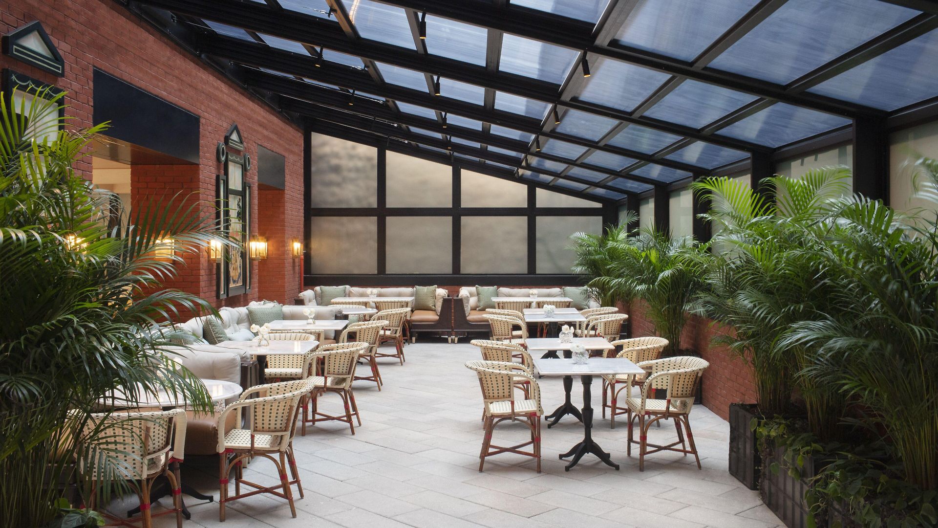 Fouquet's Hotel