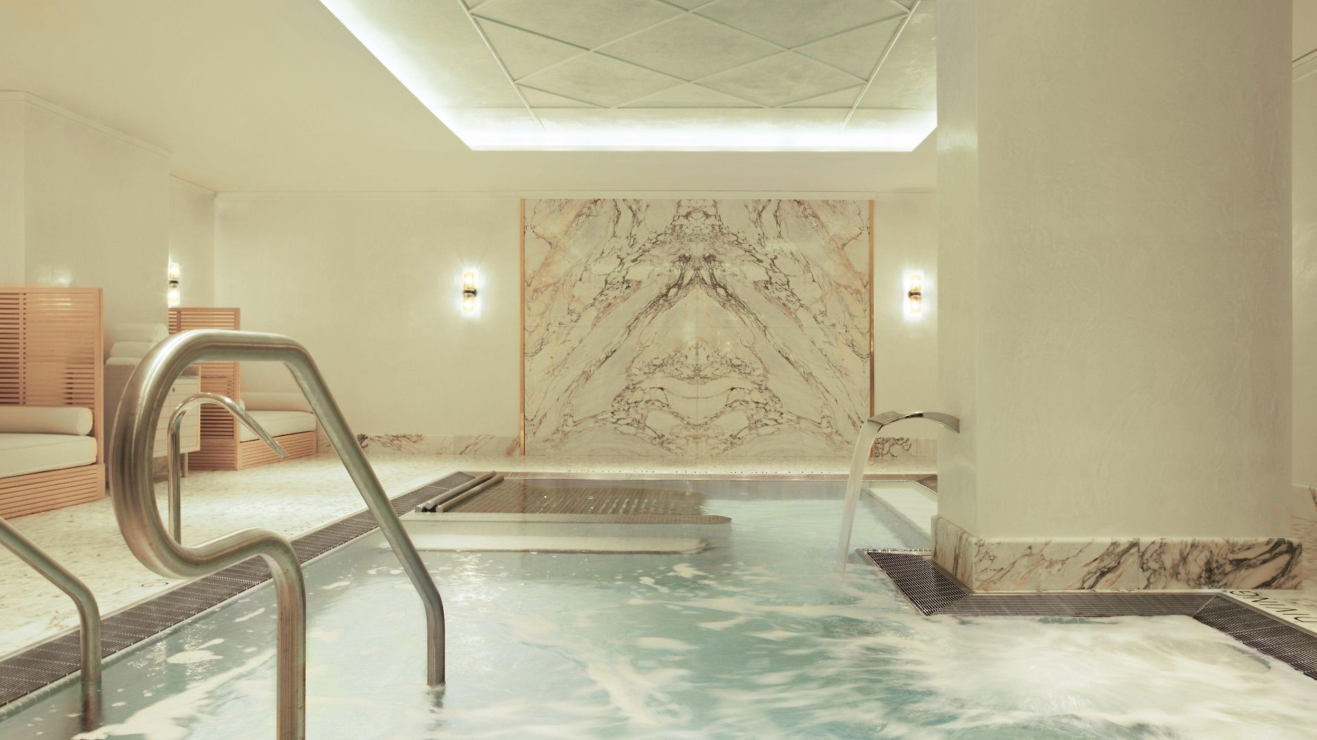 Fouquet's Hotel