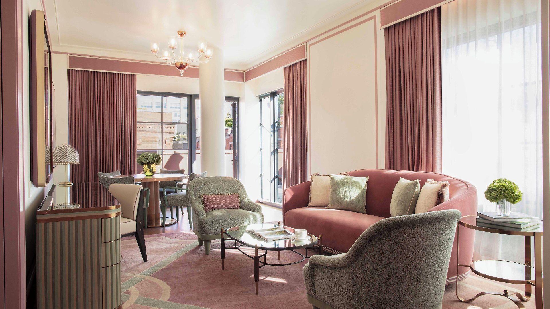 Fouquet's Hotel 5*
