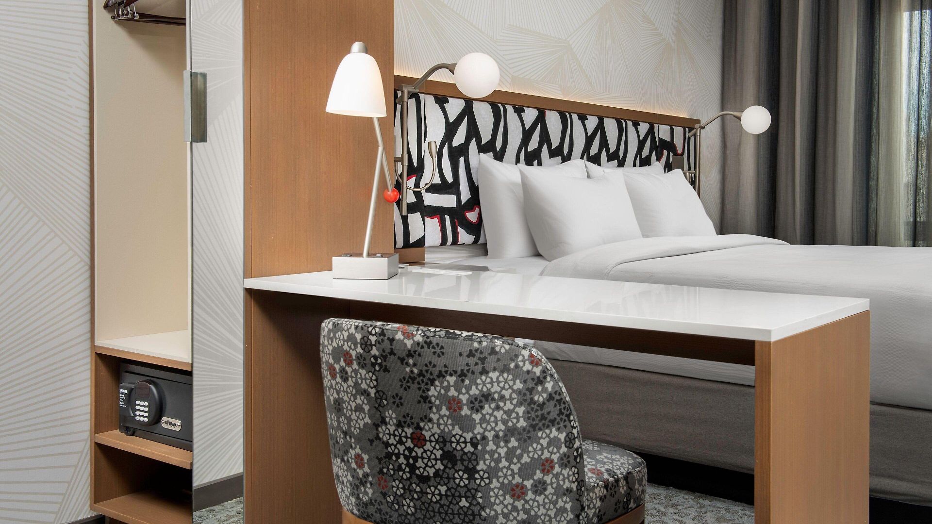 Springhill By Marriott Queens 3*