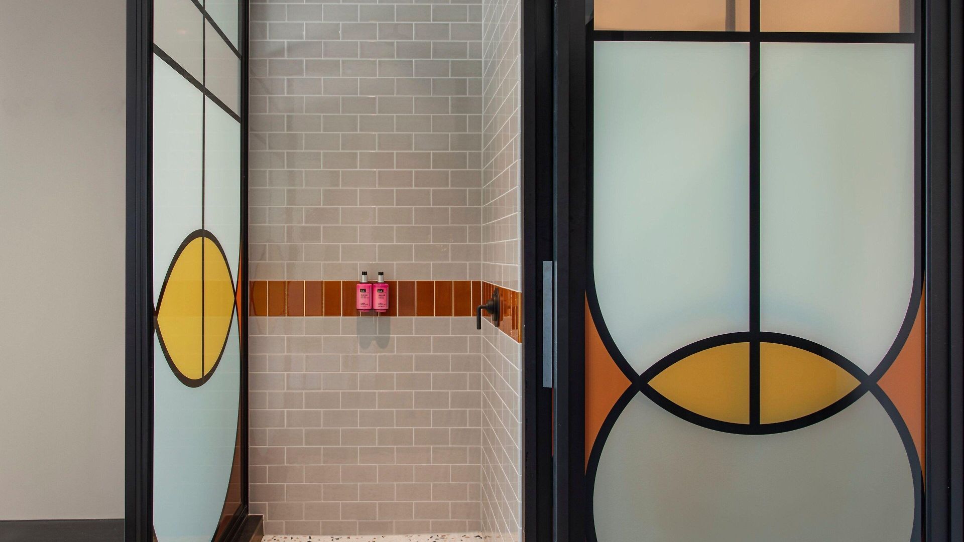 Moxy Nyc Lower East Side Hotel 3*