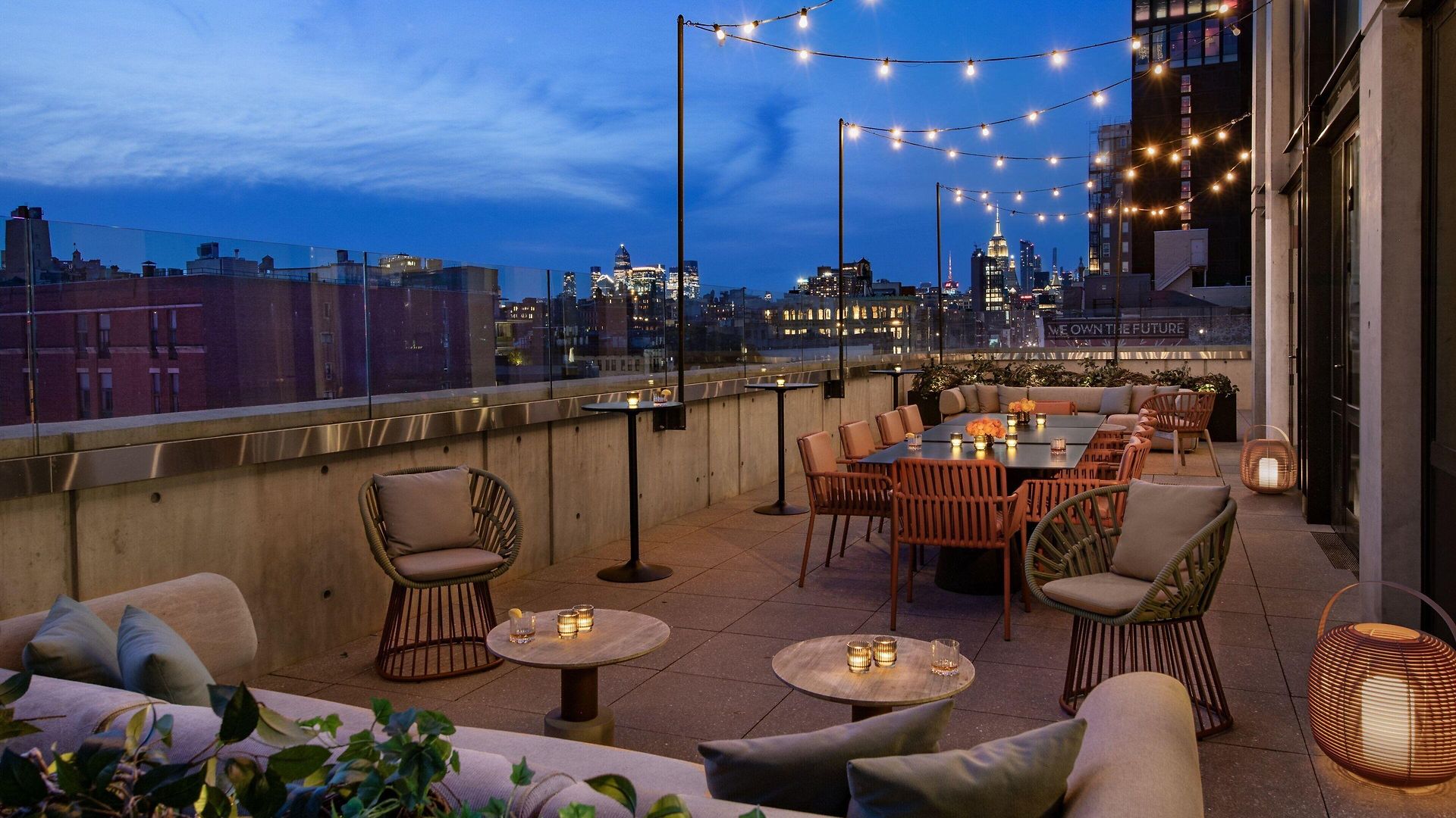 Moxy Nyc Lower East Side Hotel