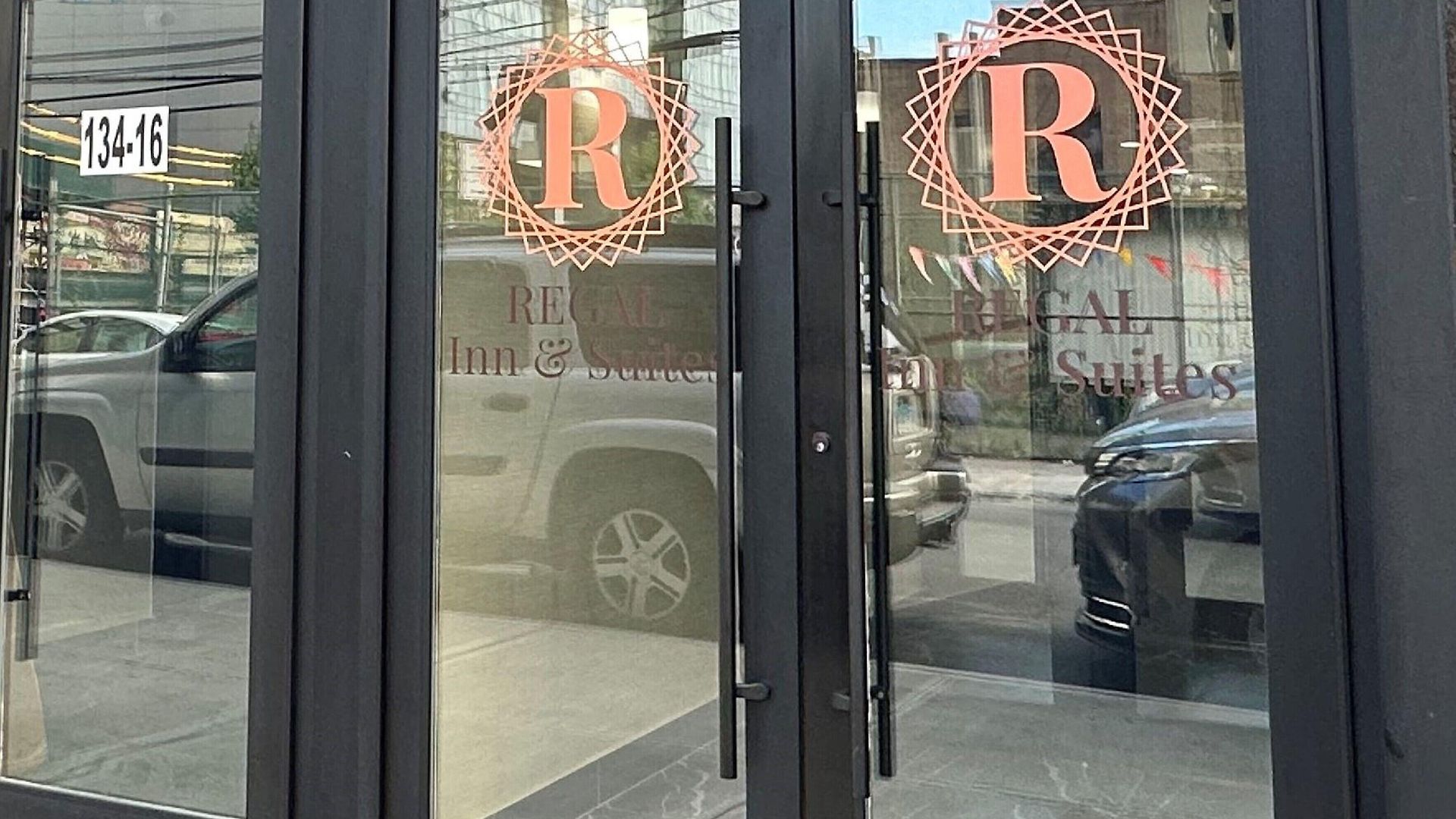 Regal & Laguardia Hotel New York
