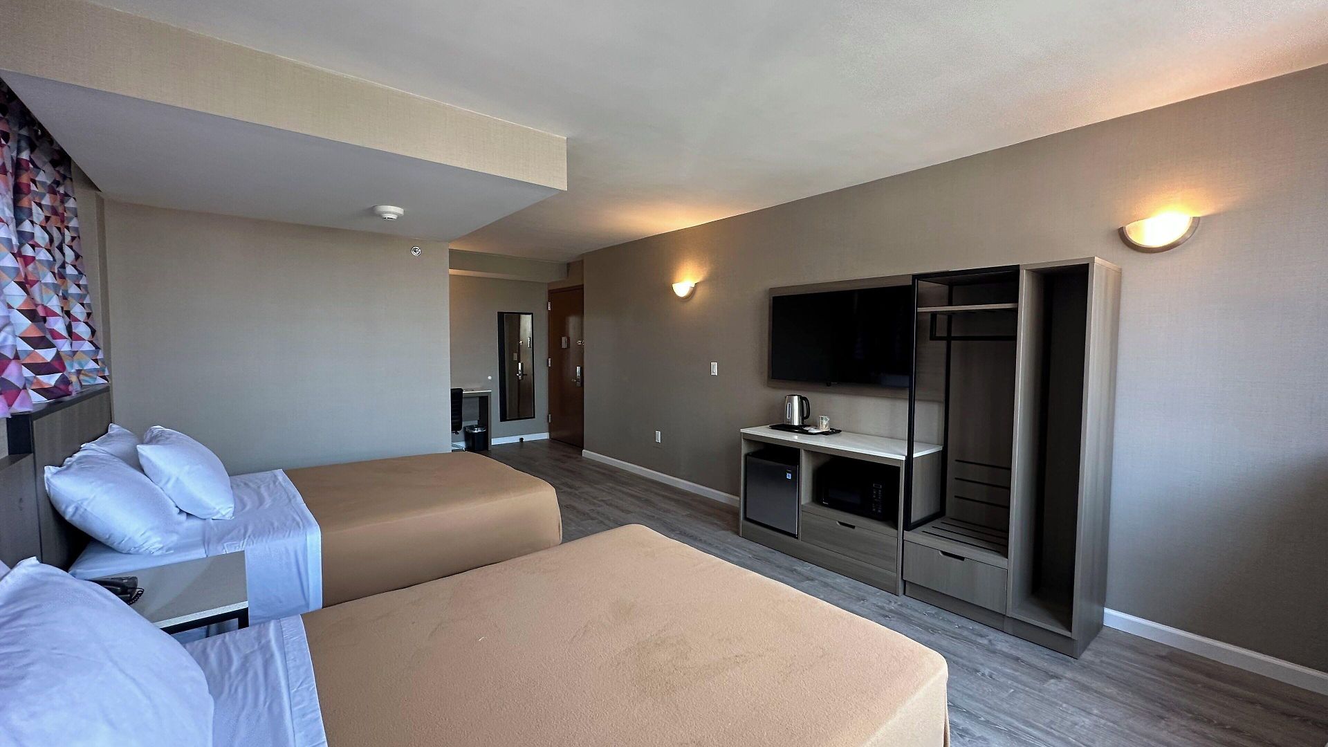 Hotel Regal & Laguardia