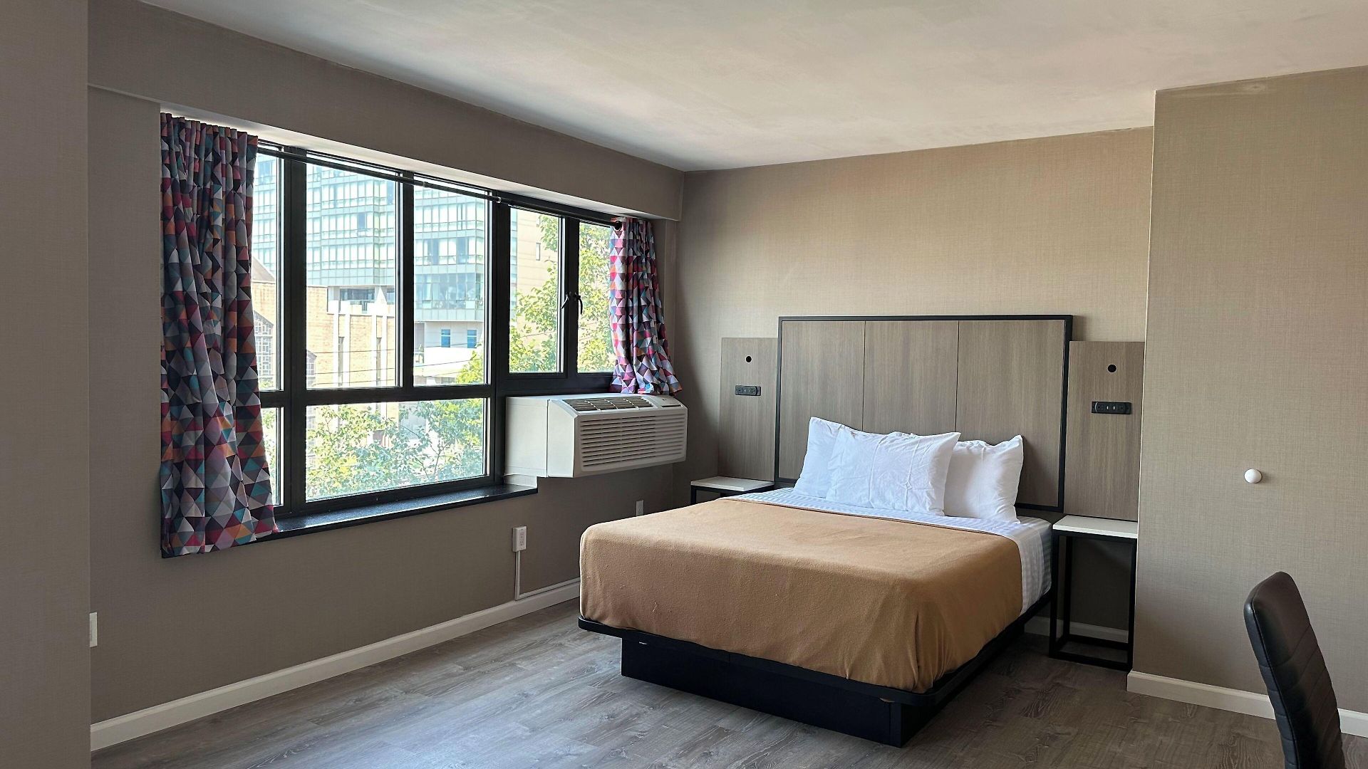 Hotel Regal & Laguardia