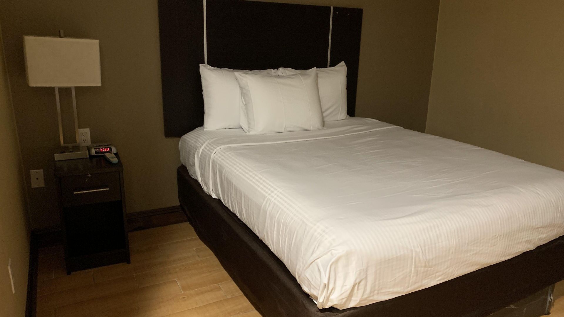 Pitkin Hotel