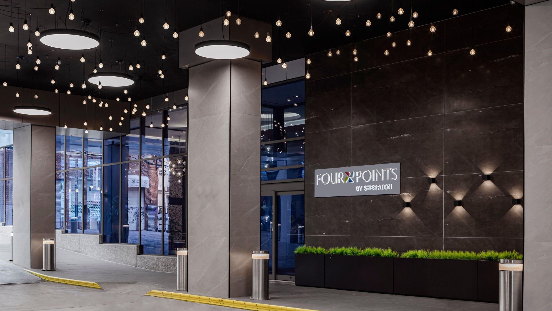 Hotel Four Points By Sheraton Flushing 4*