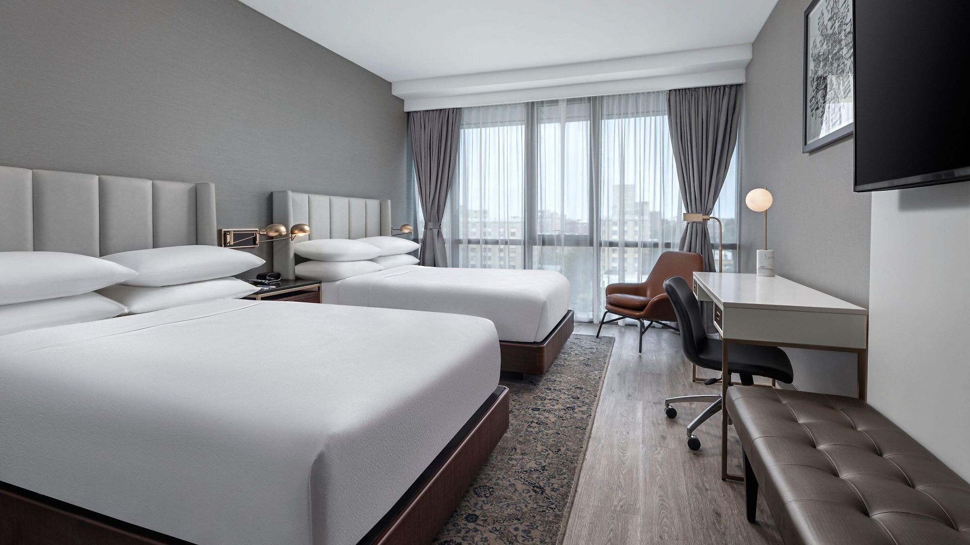 Hotel Four Points By Sheraton Flushing 4*