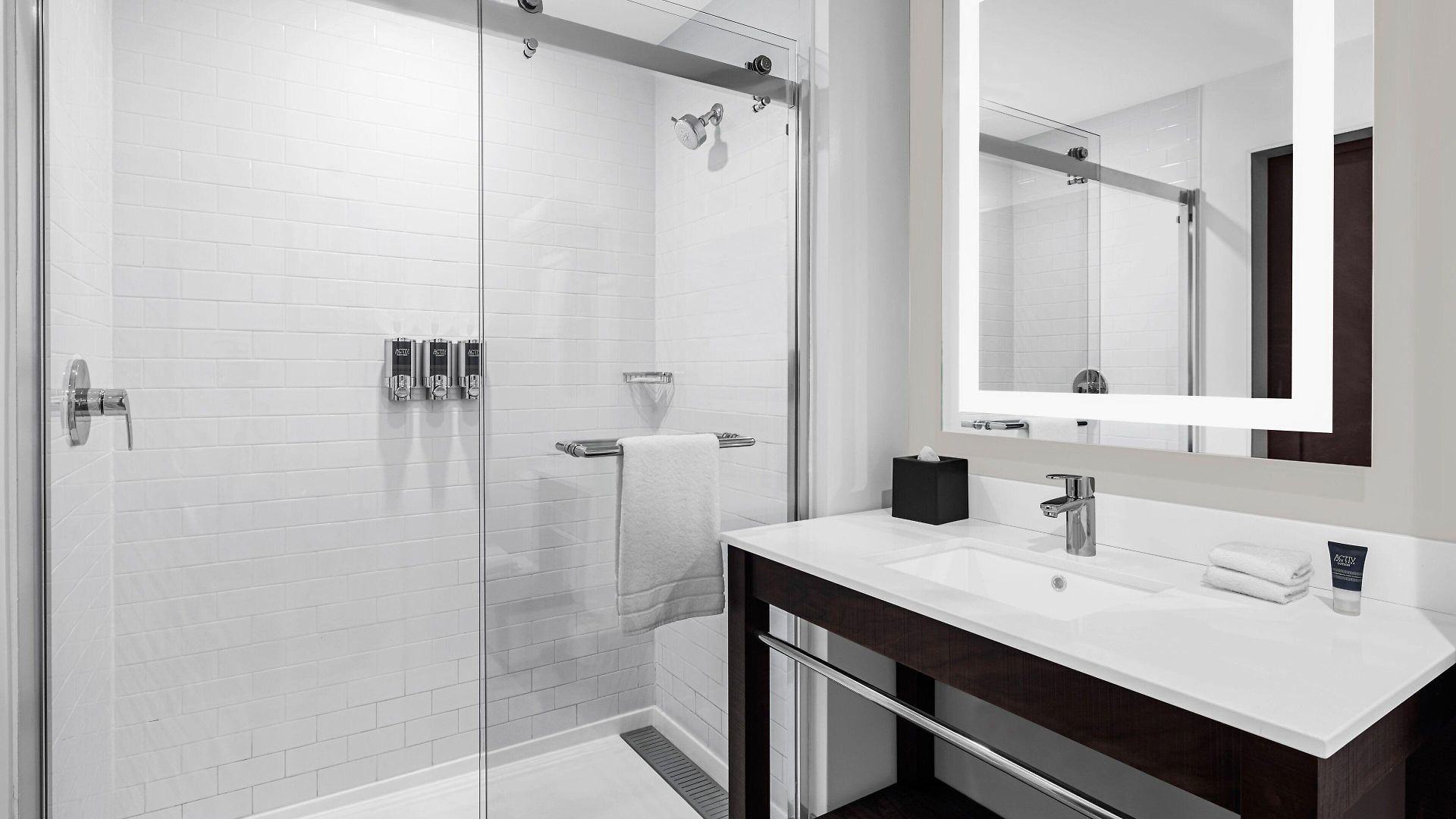 Hotel Four Points By Sheraton Flushing 4*