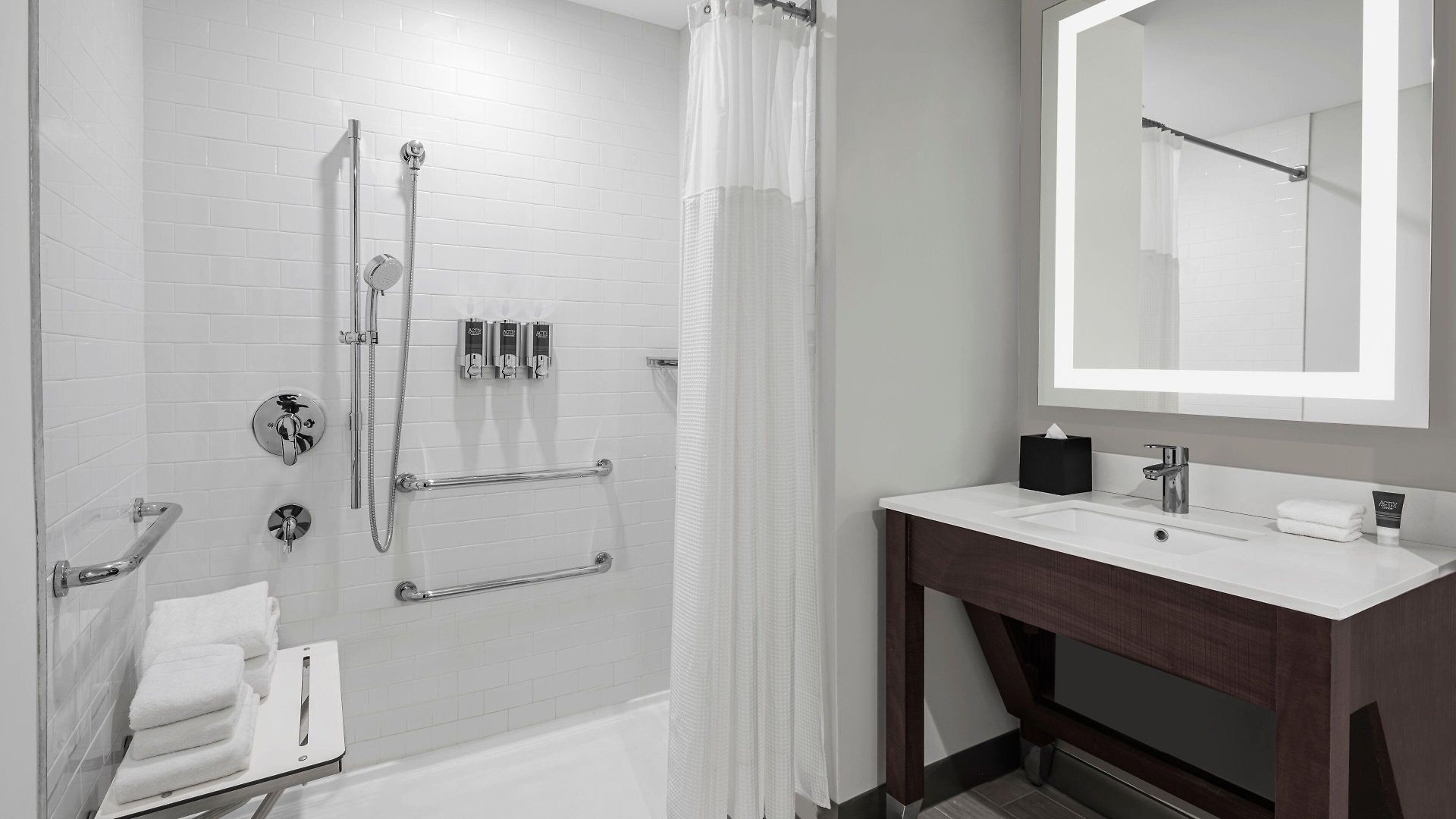 Hotel Four Points By Sheraton Flushing New York