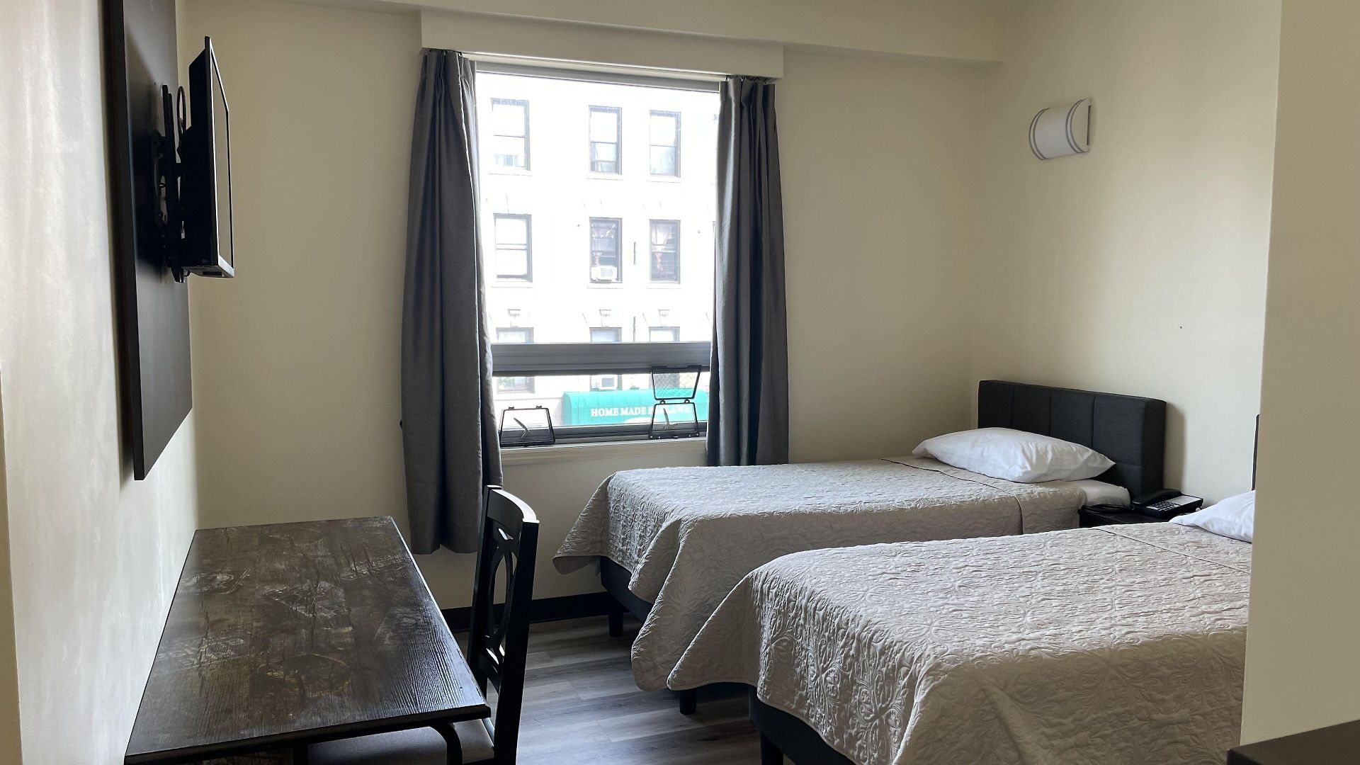 Astoria Laguardia Hotel New York
