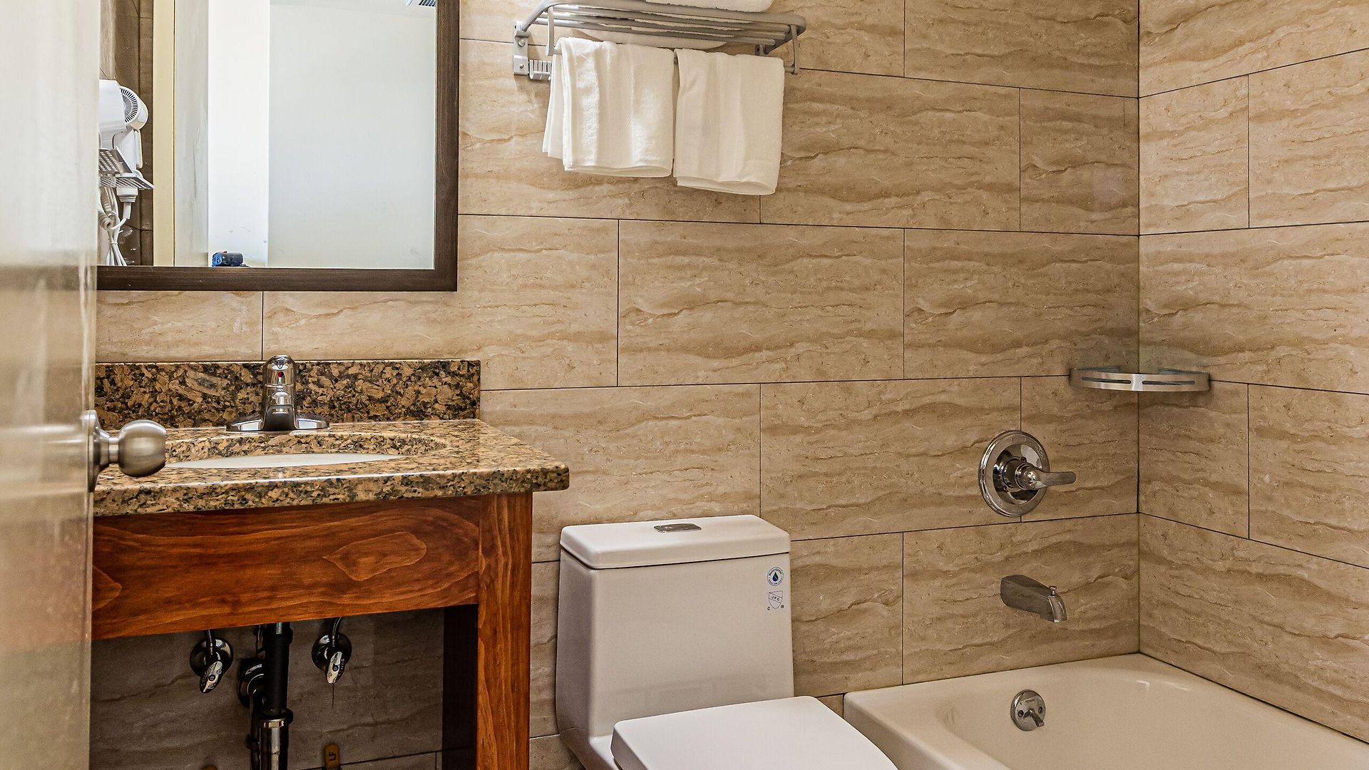 Hotel Astoria Laguardia New York