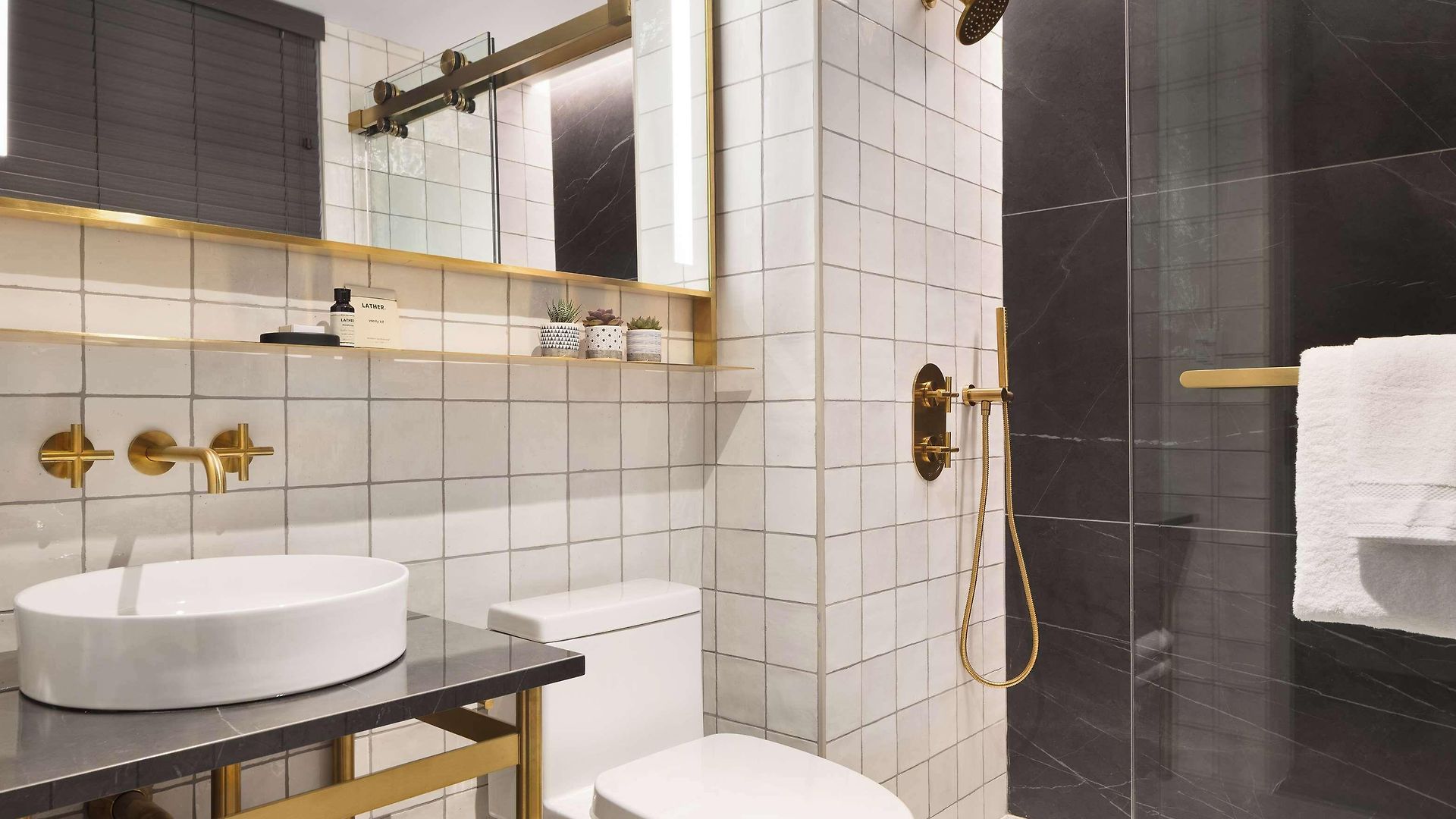 Hotel Grayson 4*